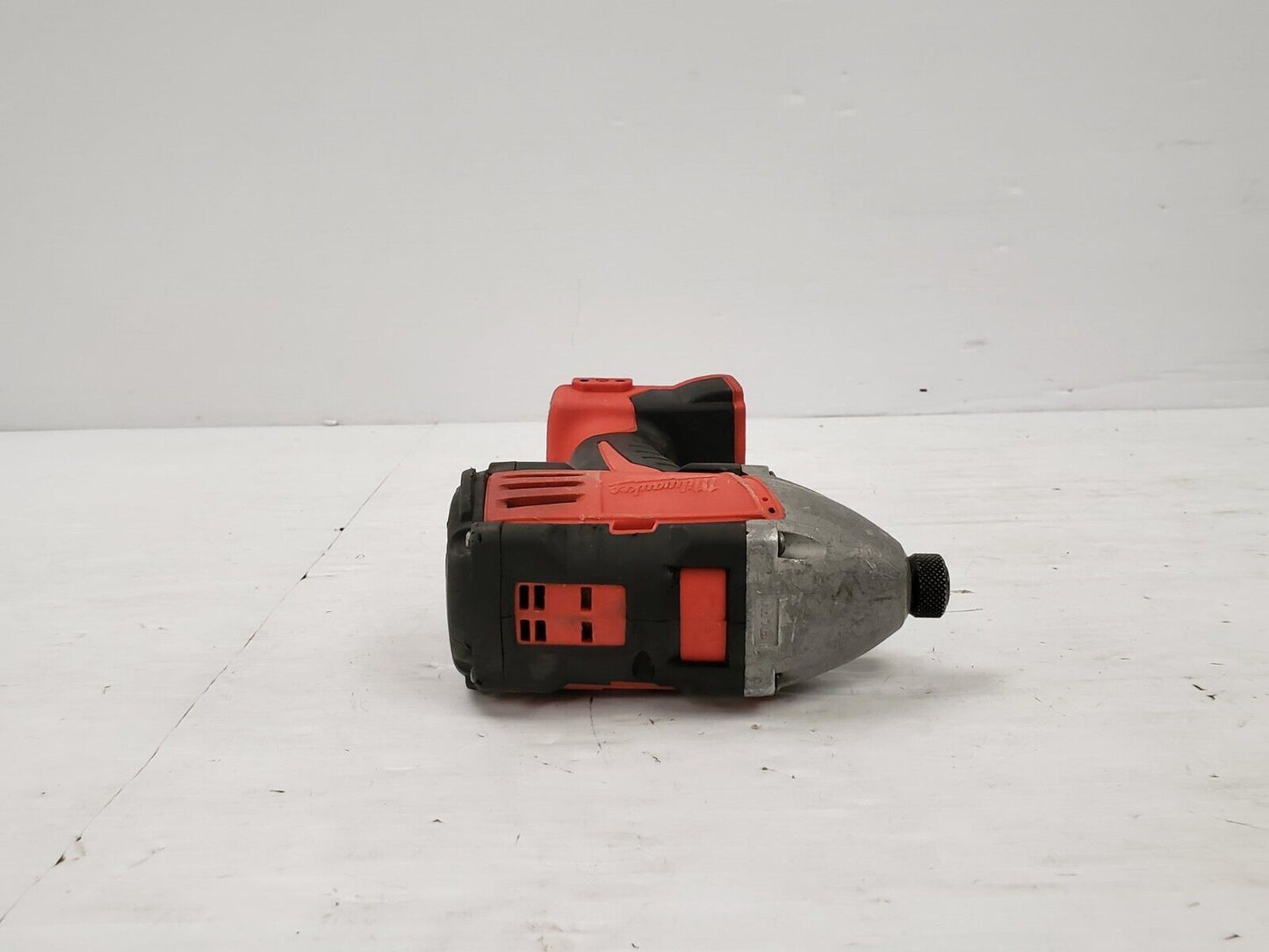 (64732-2) Milwaukee 2650-20 Impact Wrench