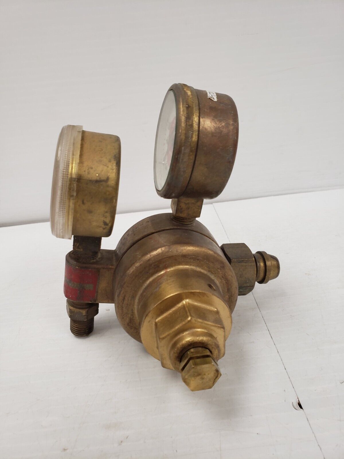 (I-34989) Liquid Air Wielding Gauge & Pressure Control