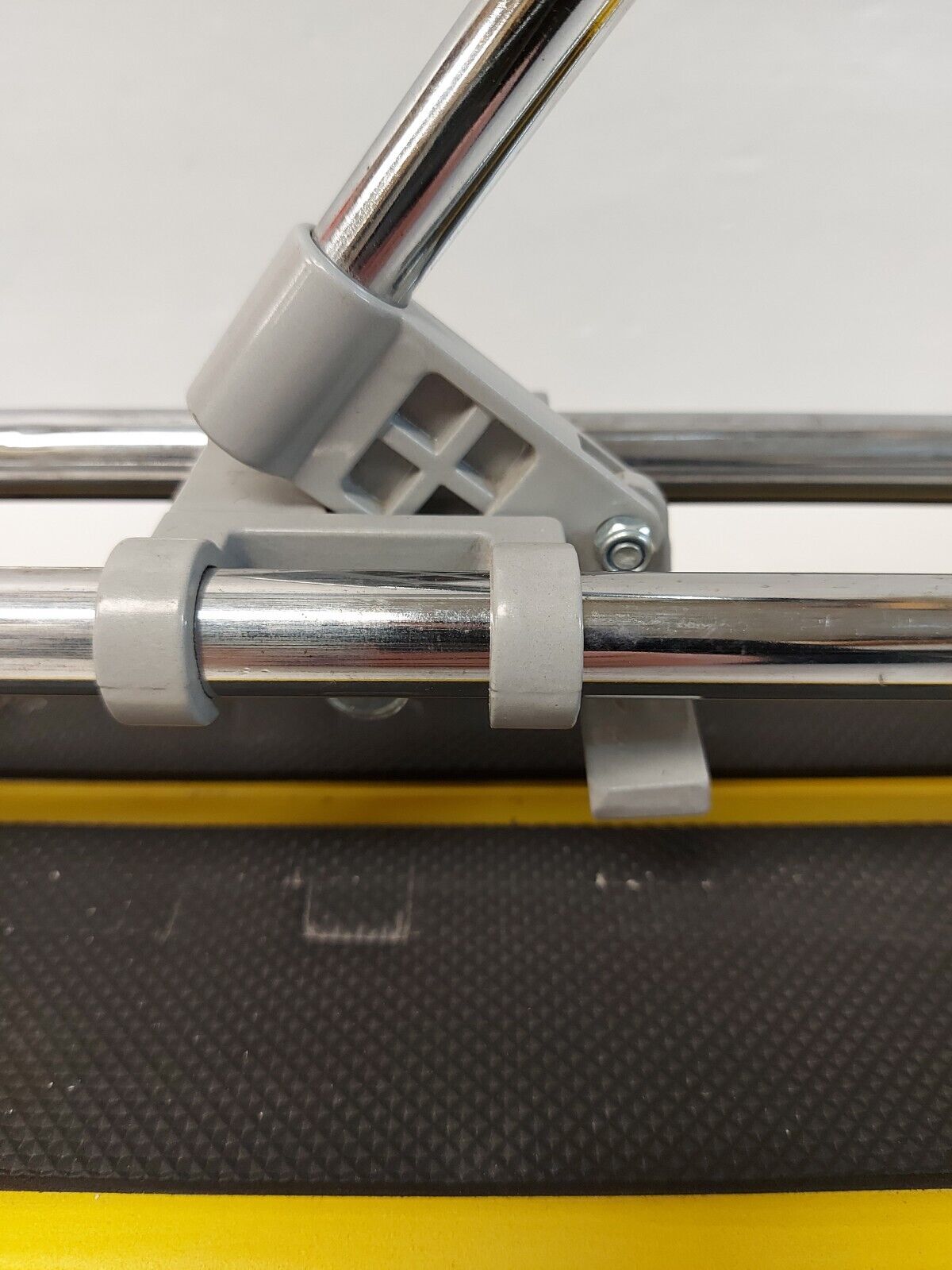 (N81777-2) QEP Tile Cutter