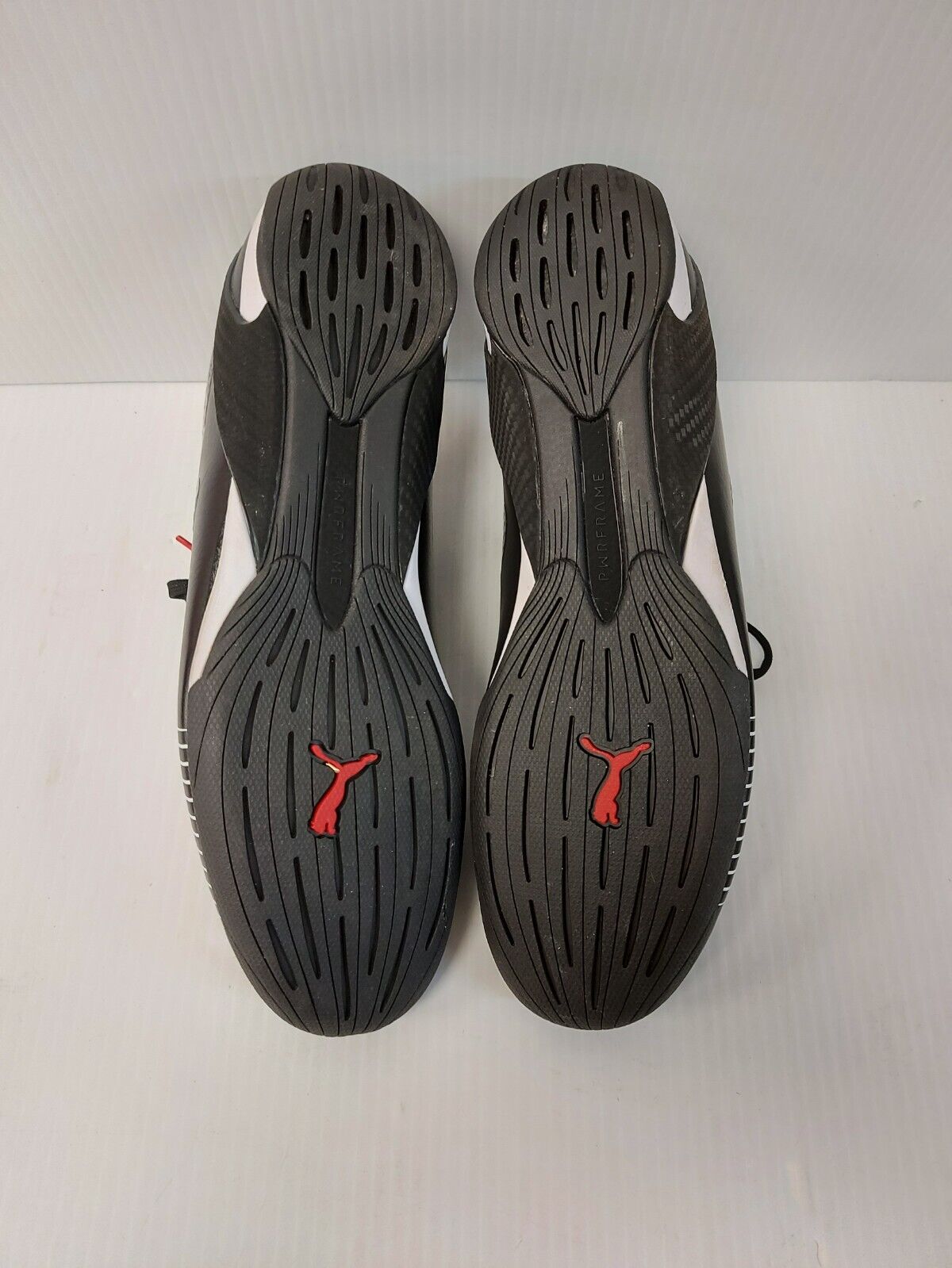 (N83184-1) Puma 307548-01 PWRTAPE Ferrari Pumas Sz: 9.5 unisex