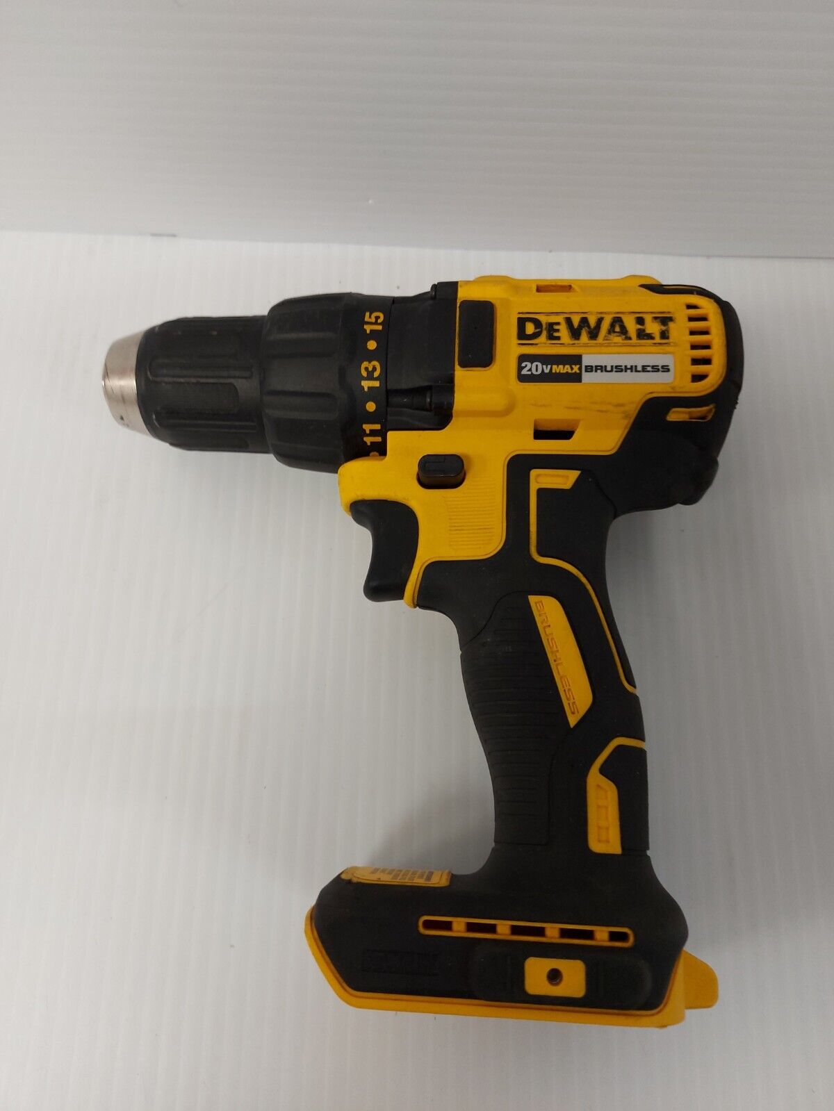 (N85677-5) DeWalt DCD777 1/2" Drill