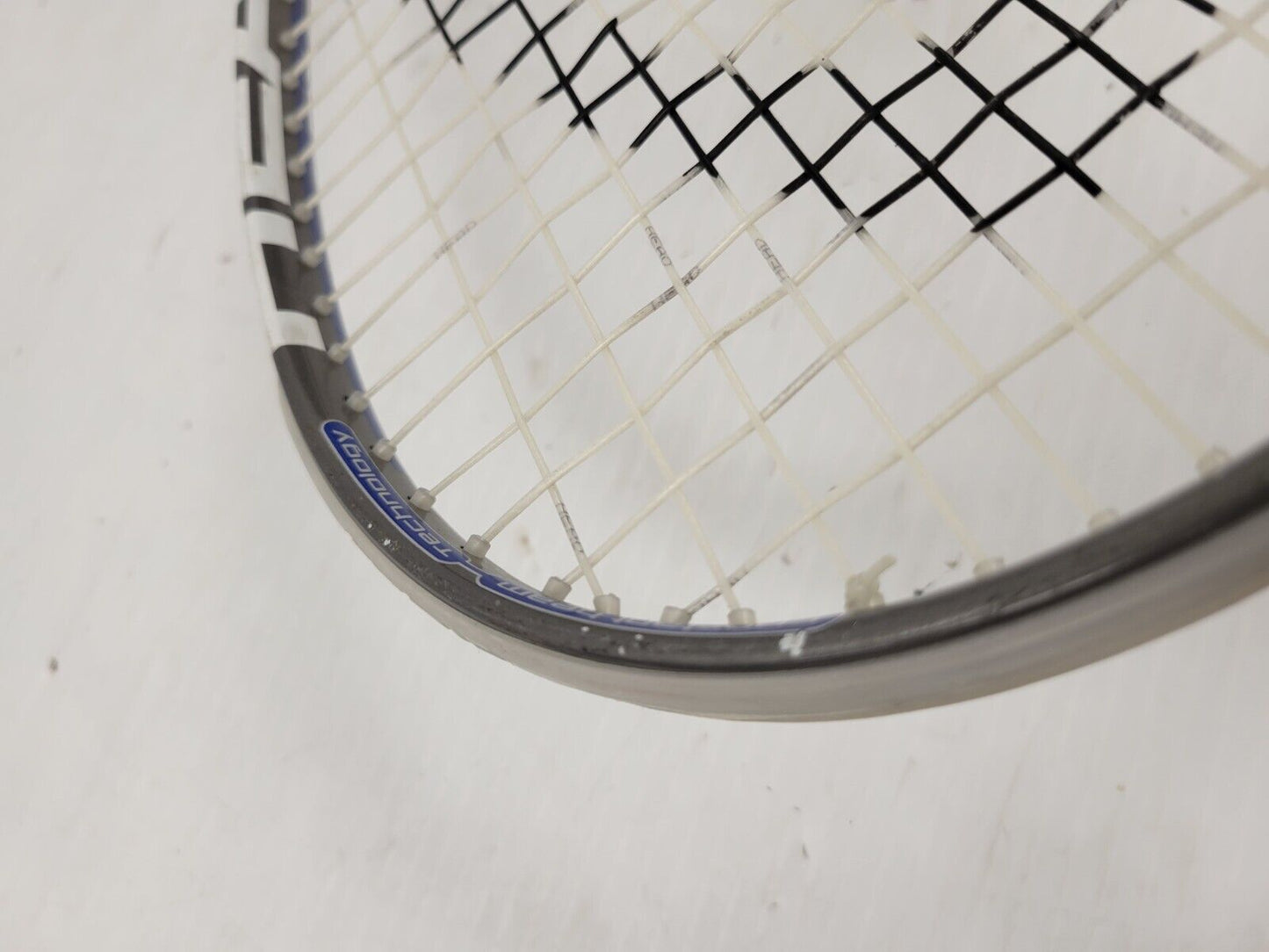 (I-3913) Head T1 Demon Squash Racquet