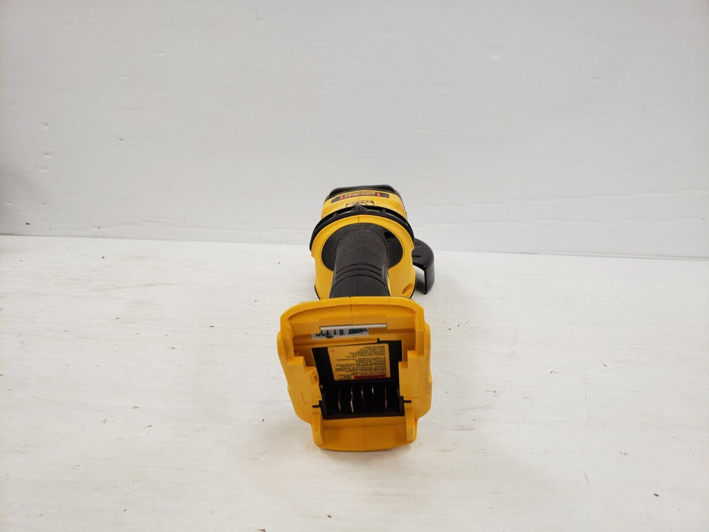 (65327-2) Dewalt DCG414 Grinder