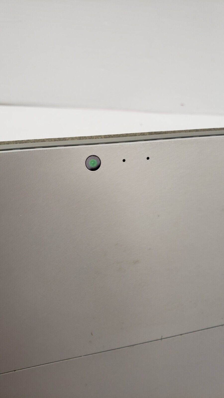 (54077-1) Microsoft Surface 1796 Laptop