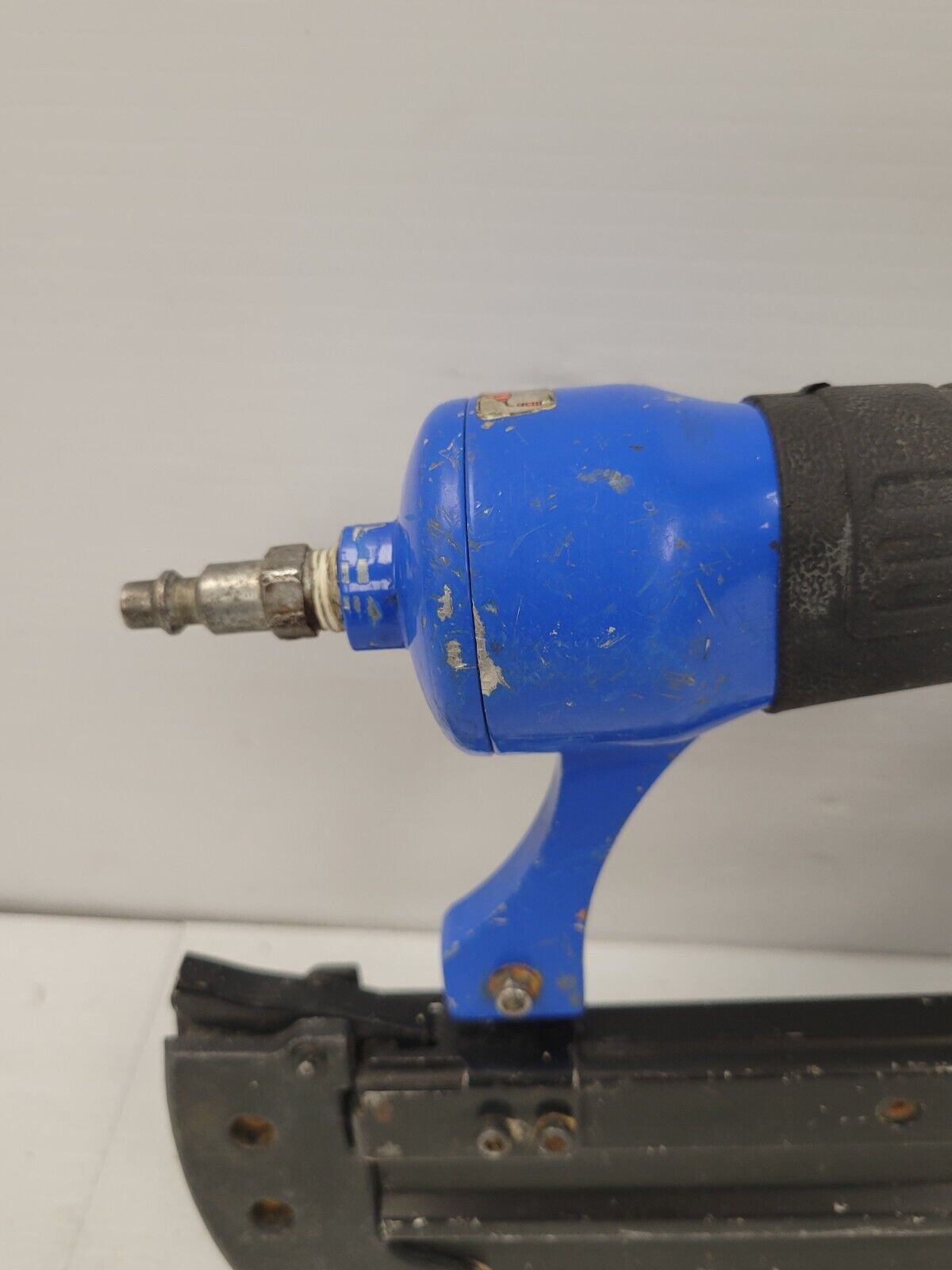 (69640-1) Mastercraft 058-8489-4 Air Nailer