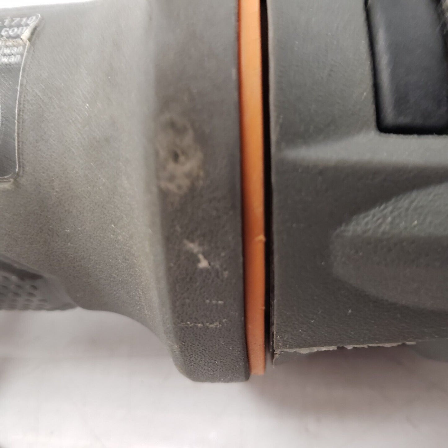 (56007-3) Ridgid R9020PN Multitool