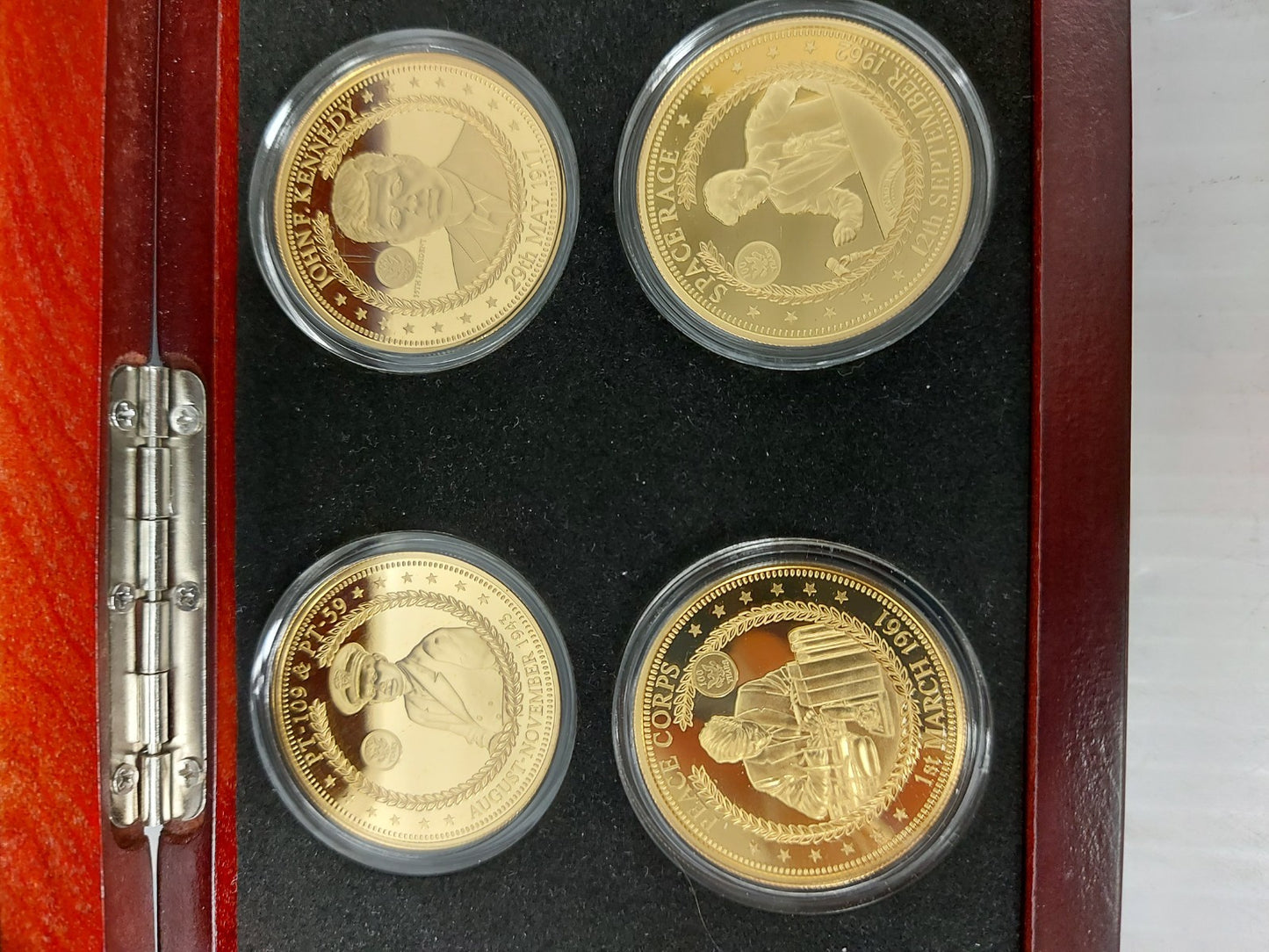 45180405