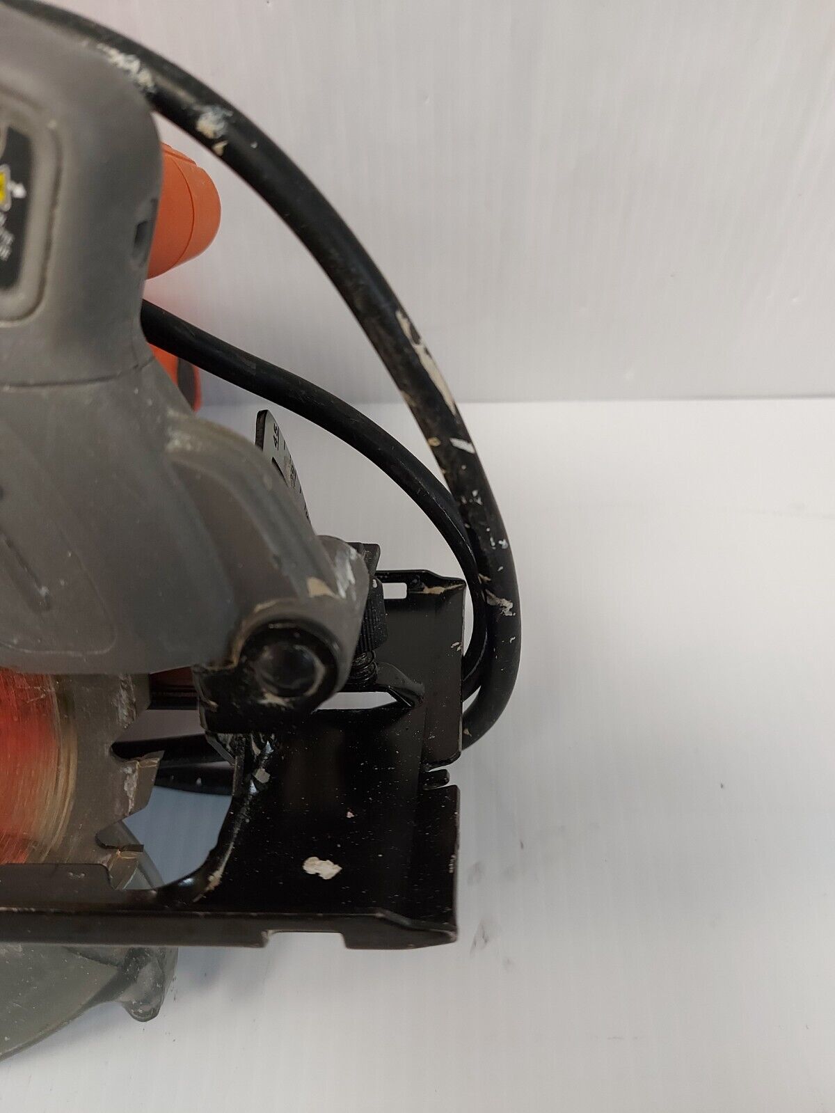(N85480-1) Black & Decker BDEC3300 Saw