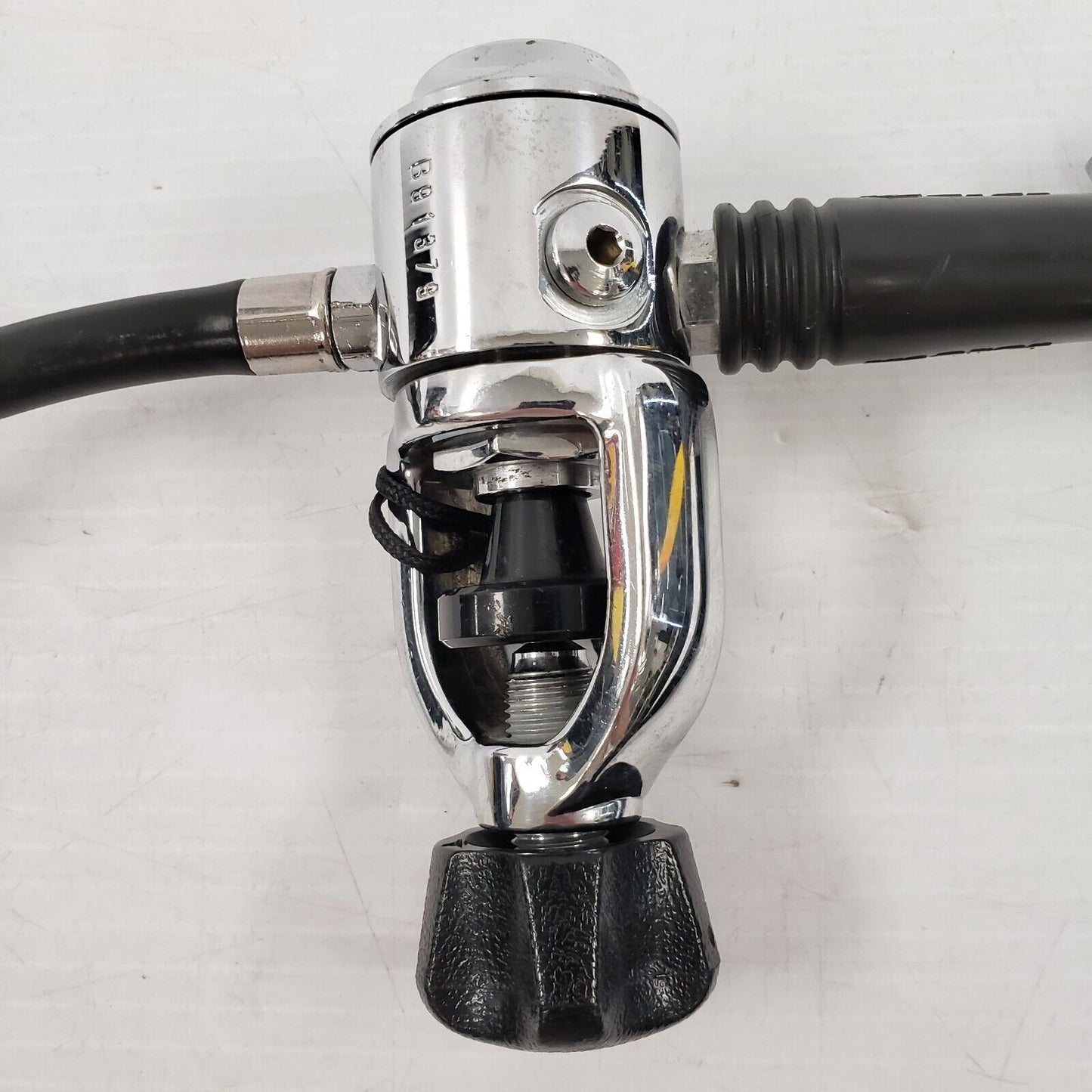 (54911-1) Mares MR-12-III Scuba Regulator