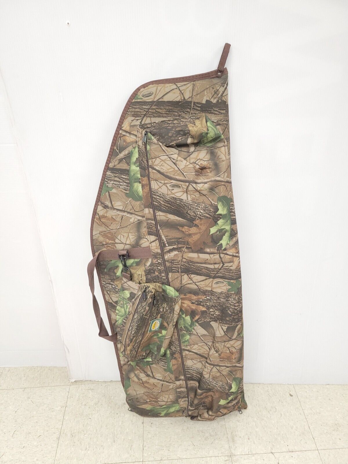 (65703-1) Bear Limitless Compound Bow