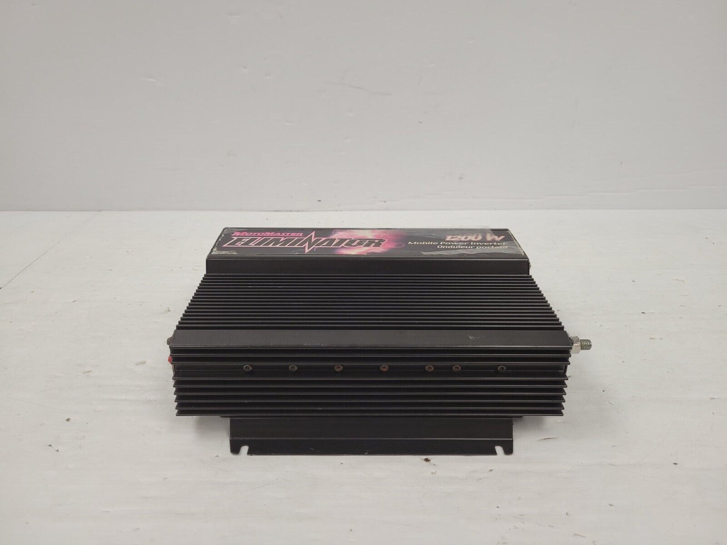 (67902-2) Motomaster Inverter
