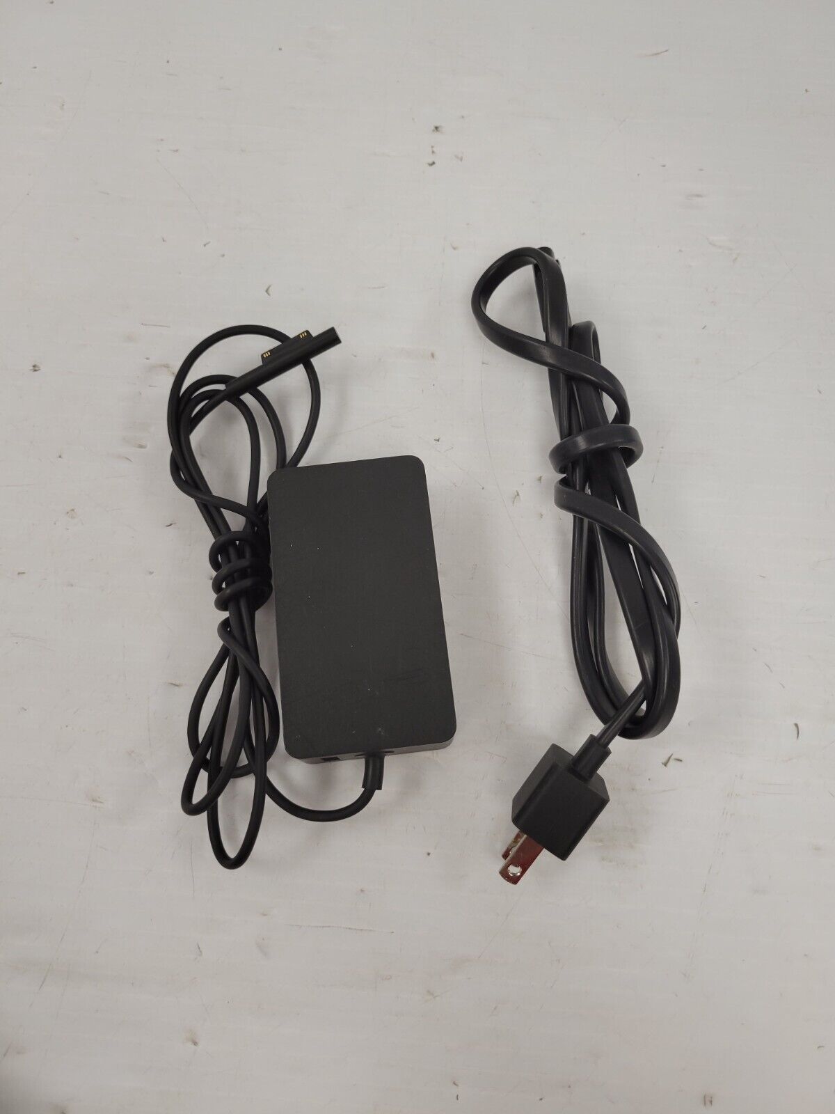 (63182-1) Microsoft 1866 Surface 7 Pro