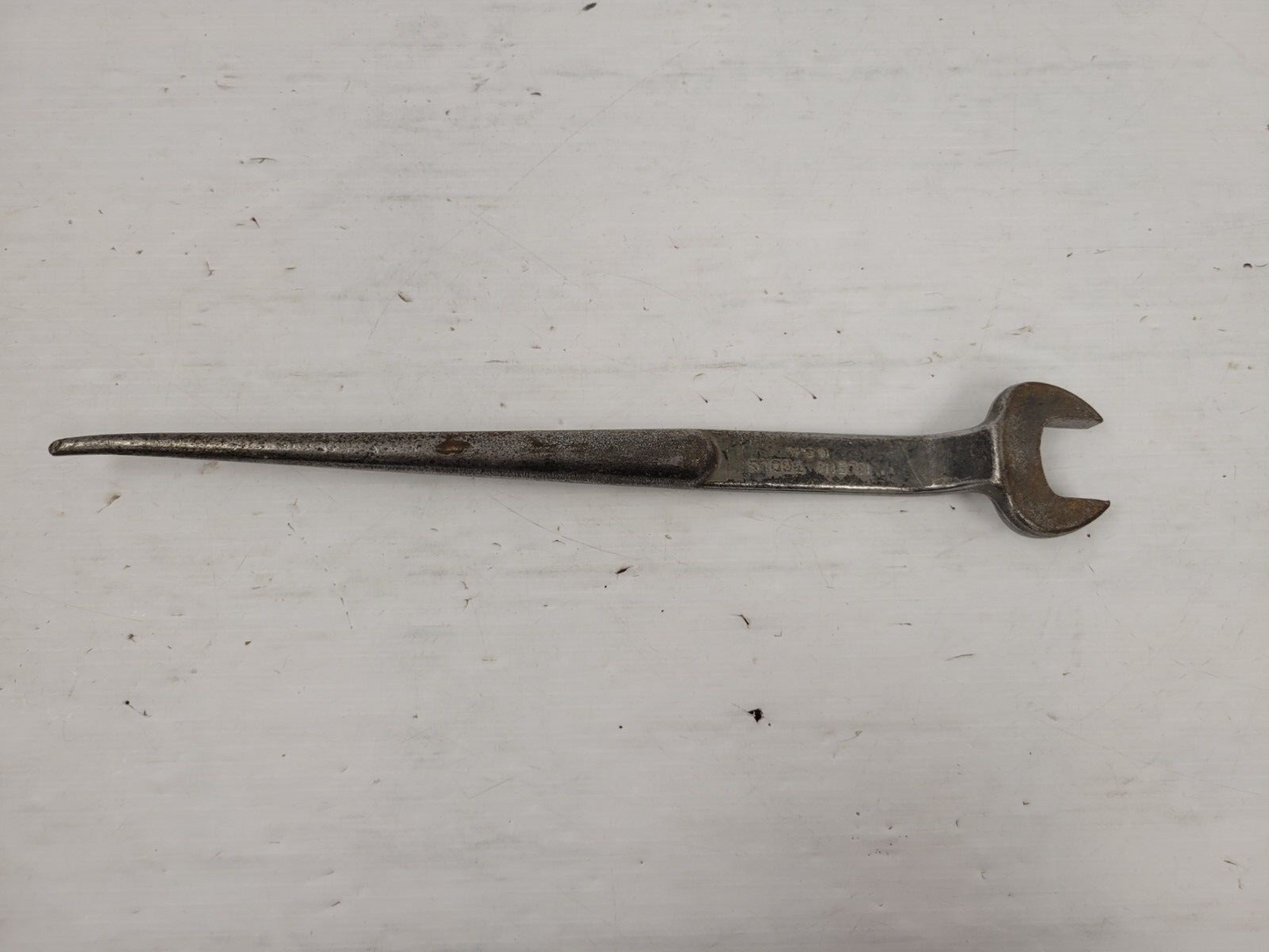 (60972-1) KleinTools 3212-H Spud Wrench