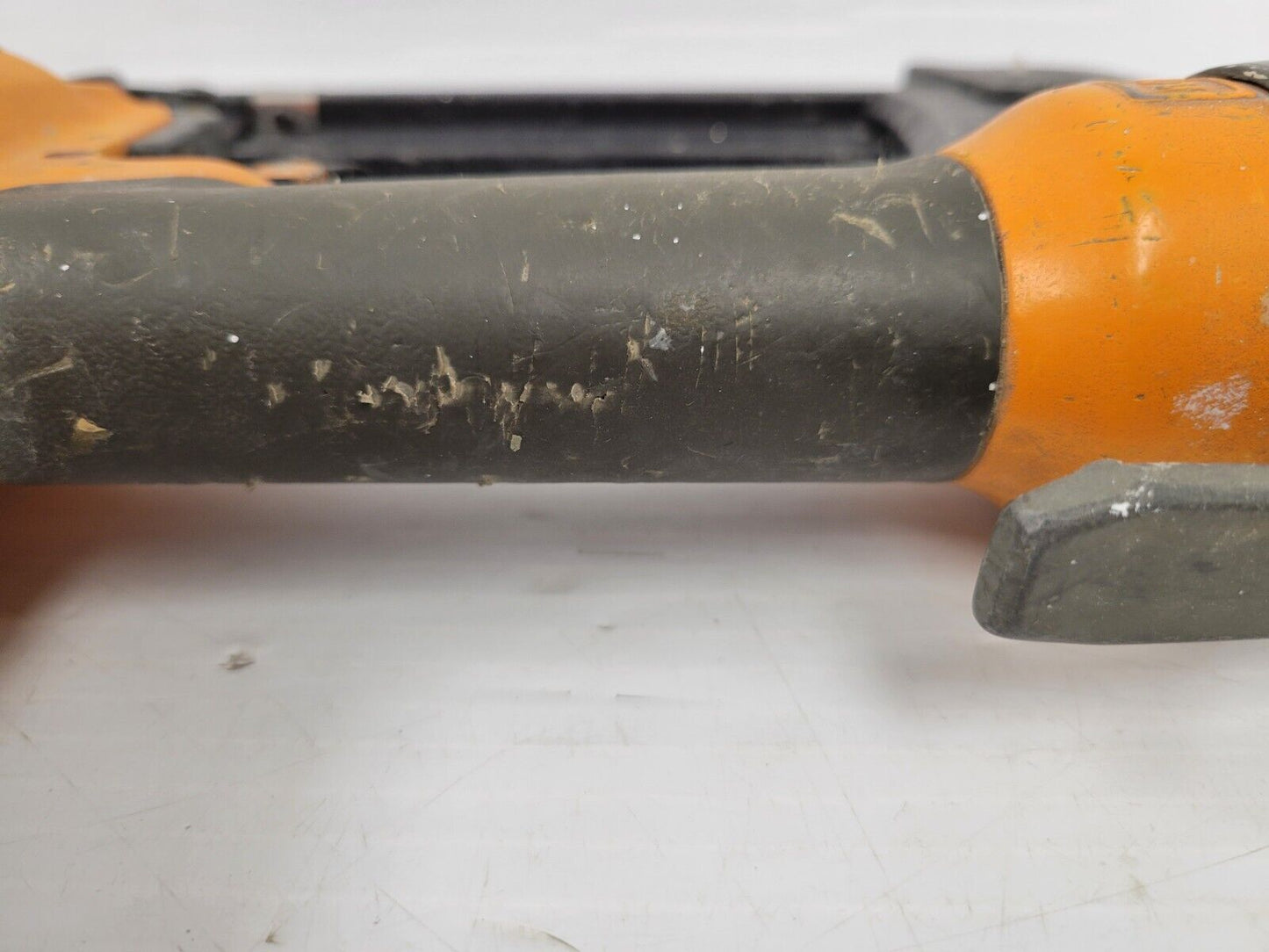 (58552-2) Ridgid R213BNA Brad Nailer