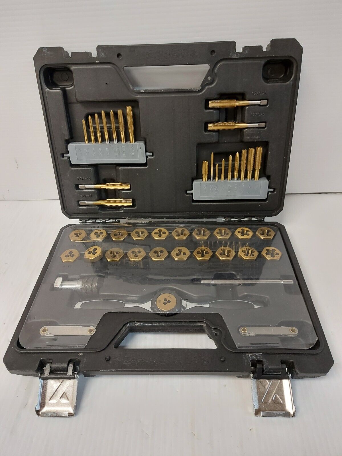(N86389-1) Mastercraft Tap@Die Set