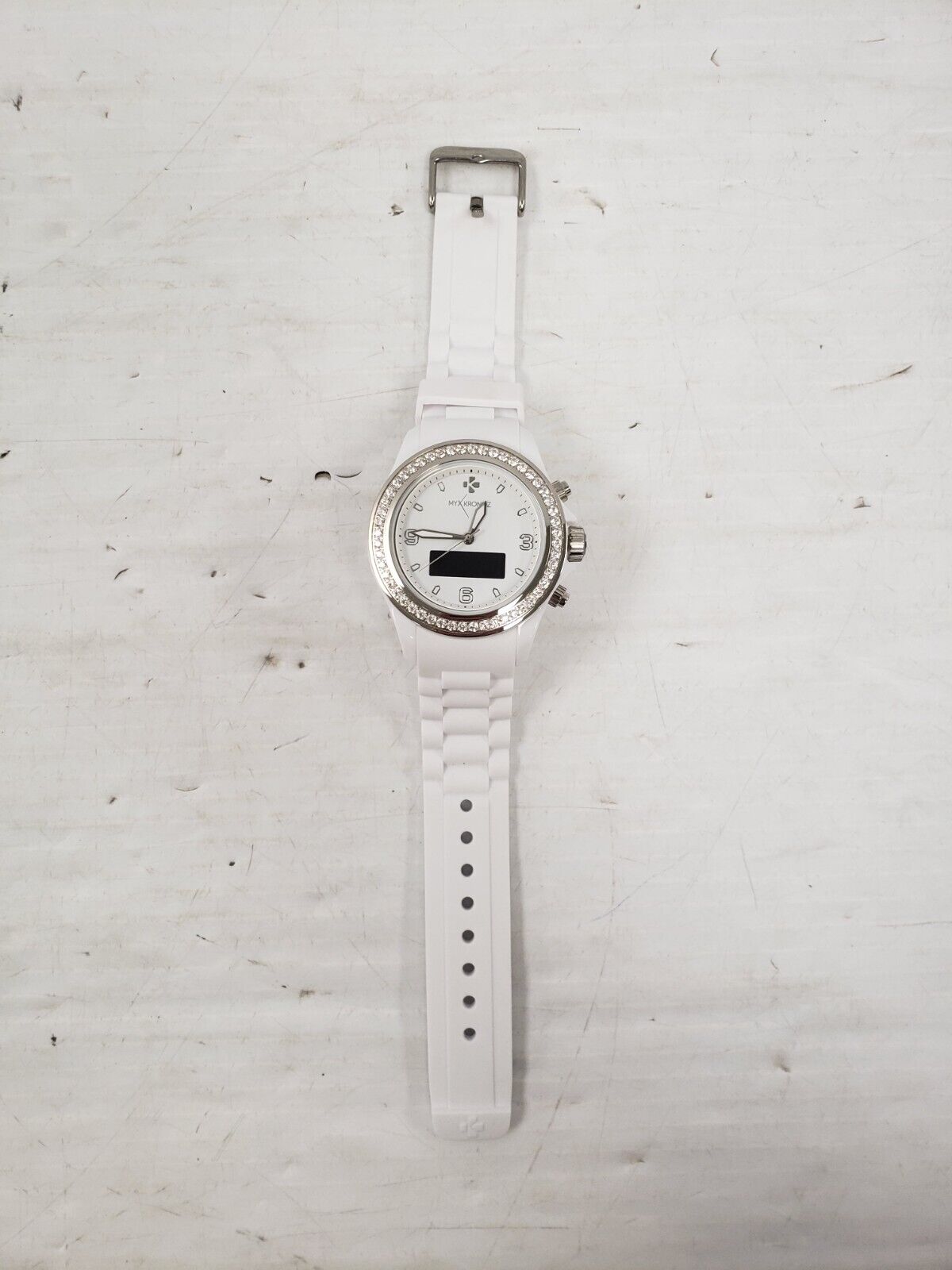(60006-1) Kronoz ZECLOCK Smart Watch