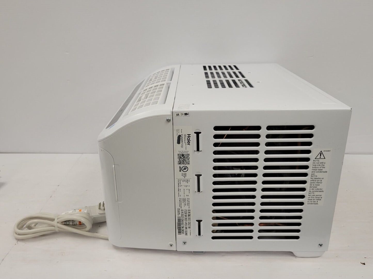 (53132-1) Haier ESAQ406T2Q1 Air Conditioner