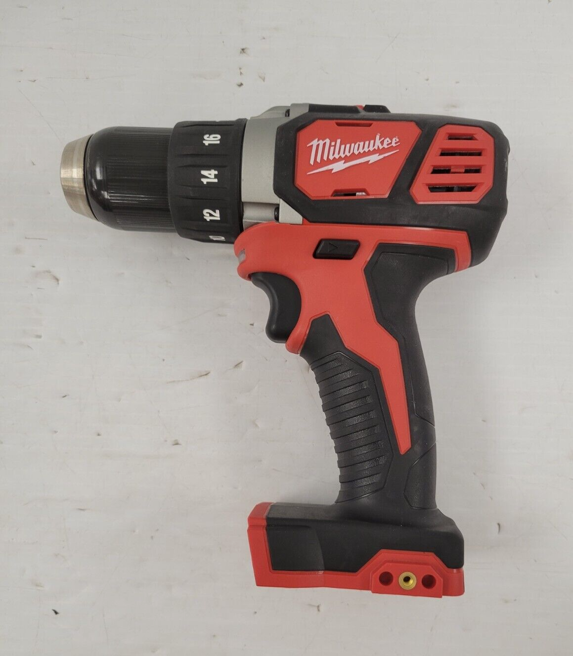 (67027-2) Milwaukee 2606-20 Drill