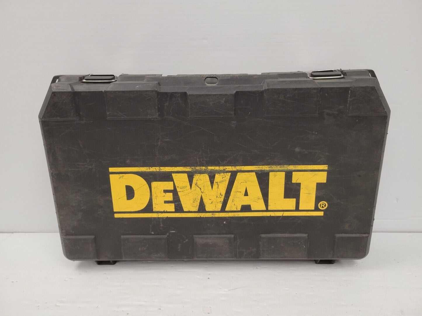 (62677-2) Dewalt D25123 Hammer Drill