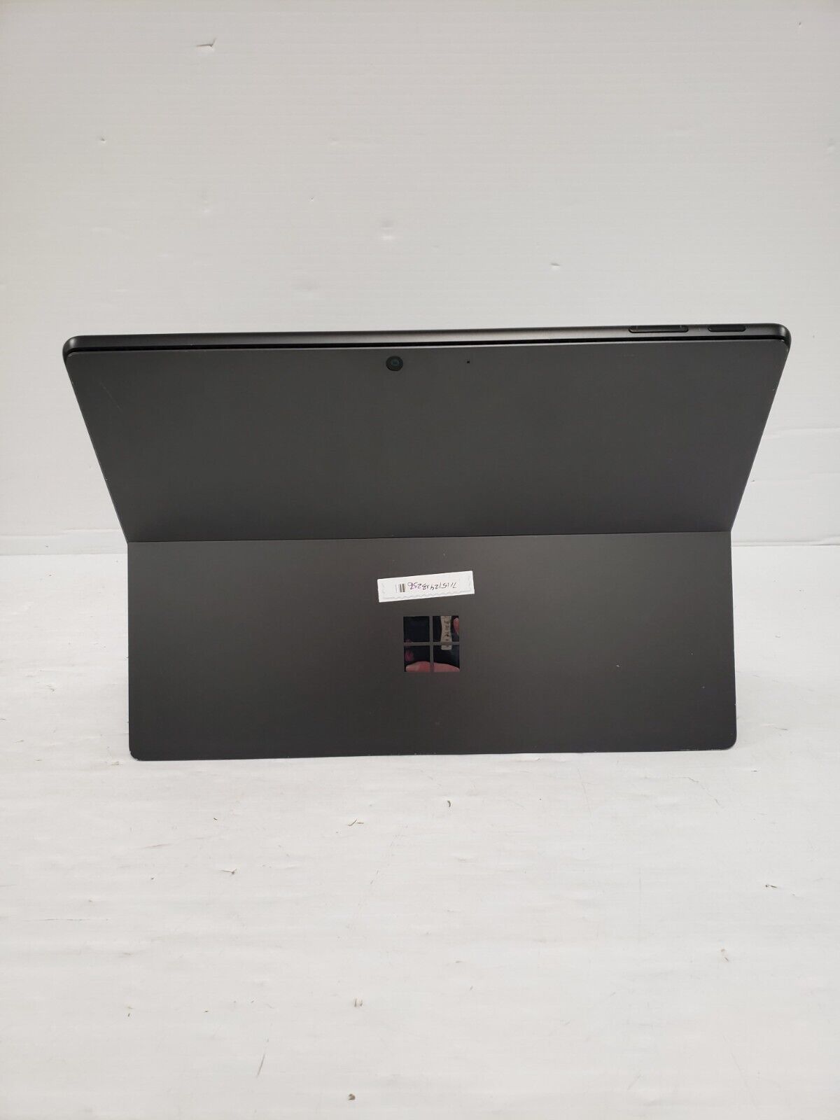 (58583-1) Microsoft 2038 Surface - 256GB