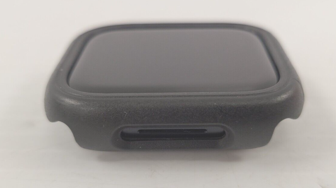 (58004-1) Apple A2774 Series 8 Smart Watch