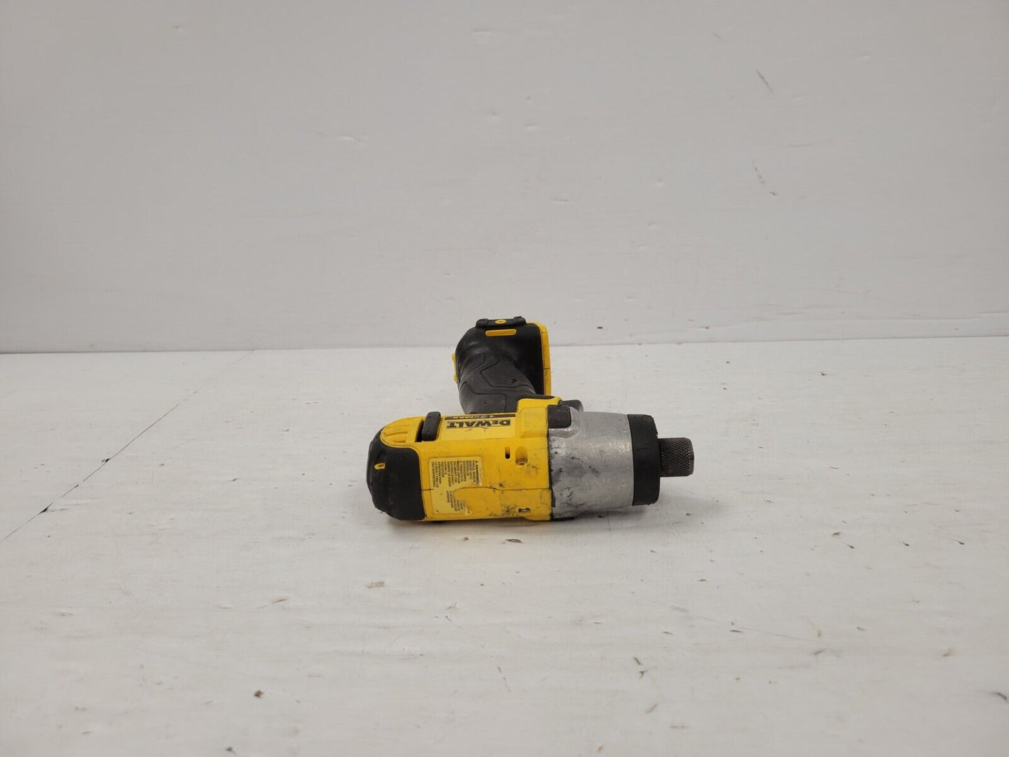 (69647-1) Dewalt DC1815 Impact