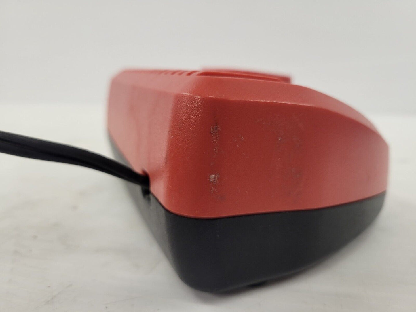 (I-34850) Milwaukee 48-59-2401 Battery Charger