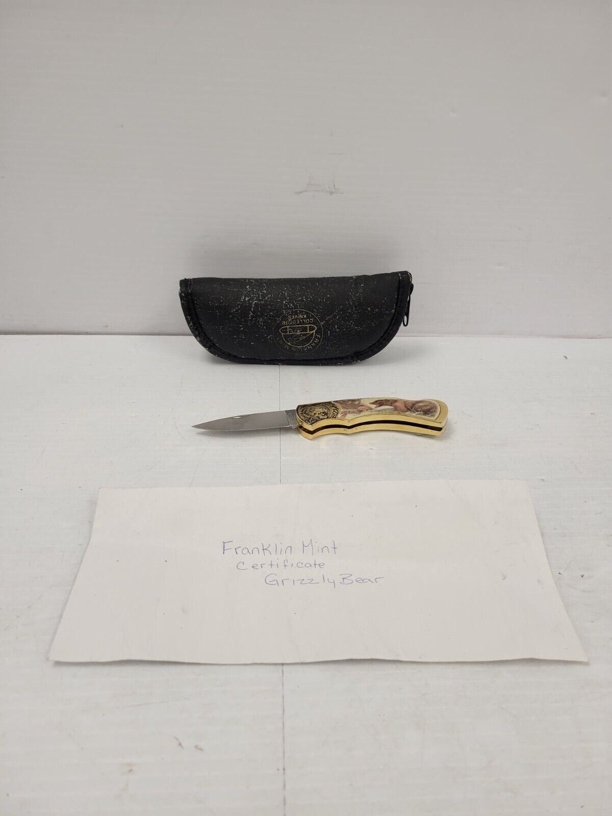 (54846-4) Franklin Mint Grizzly Bear Knife