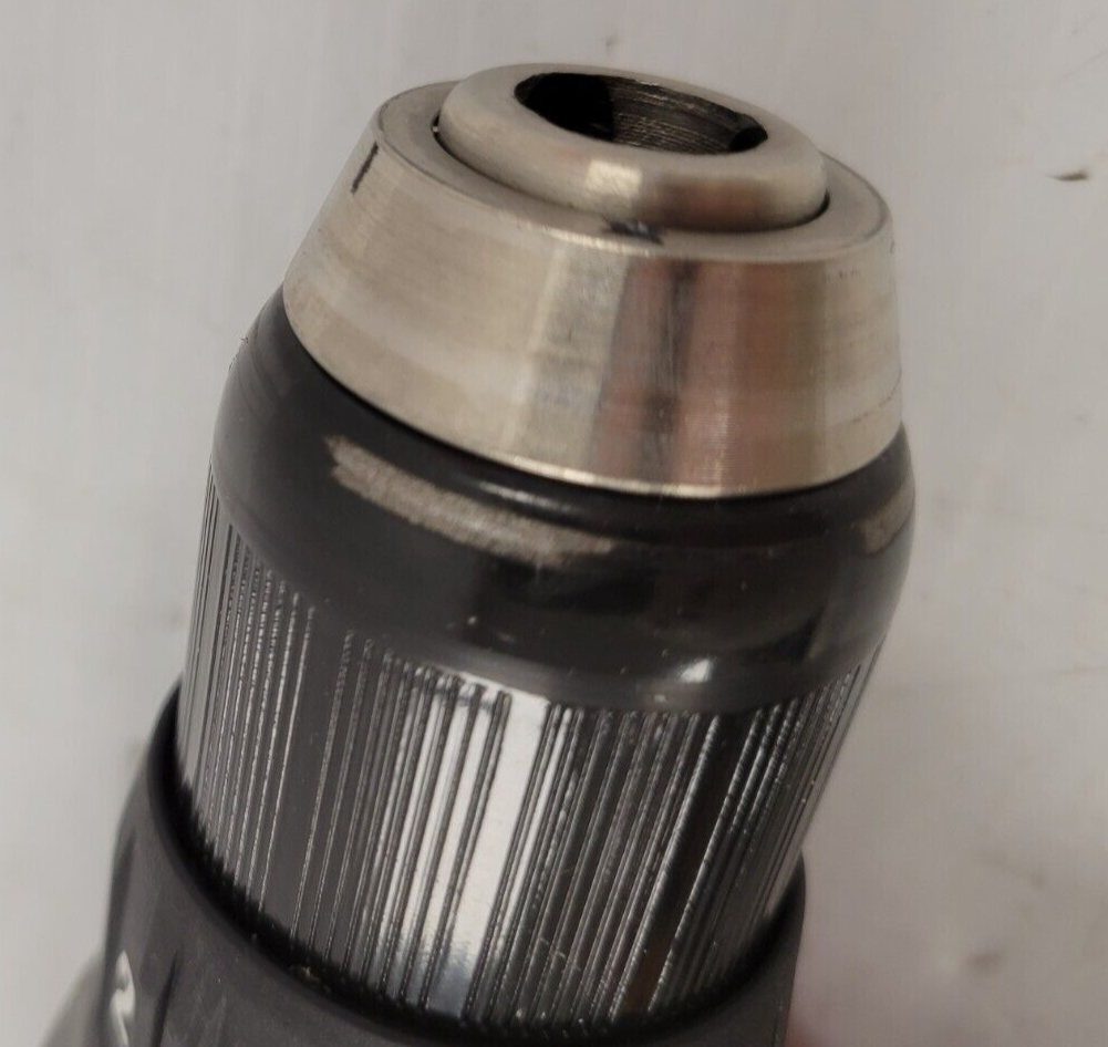 (67027-2) Milwaukee 2606-20 Drill