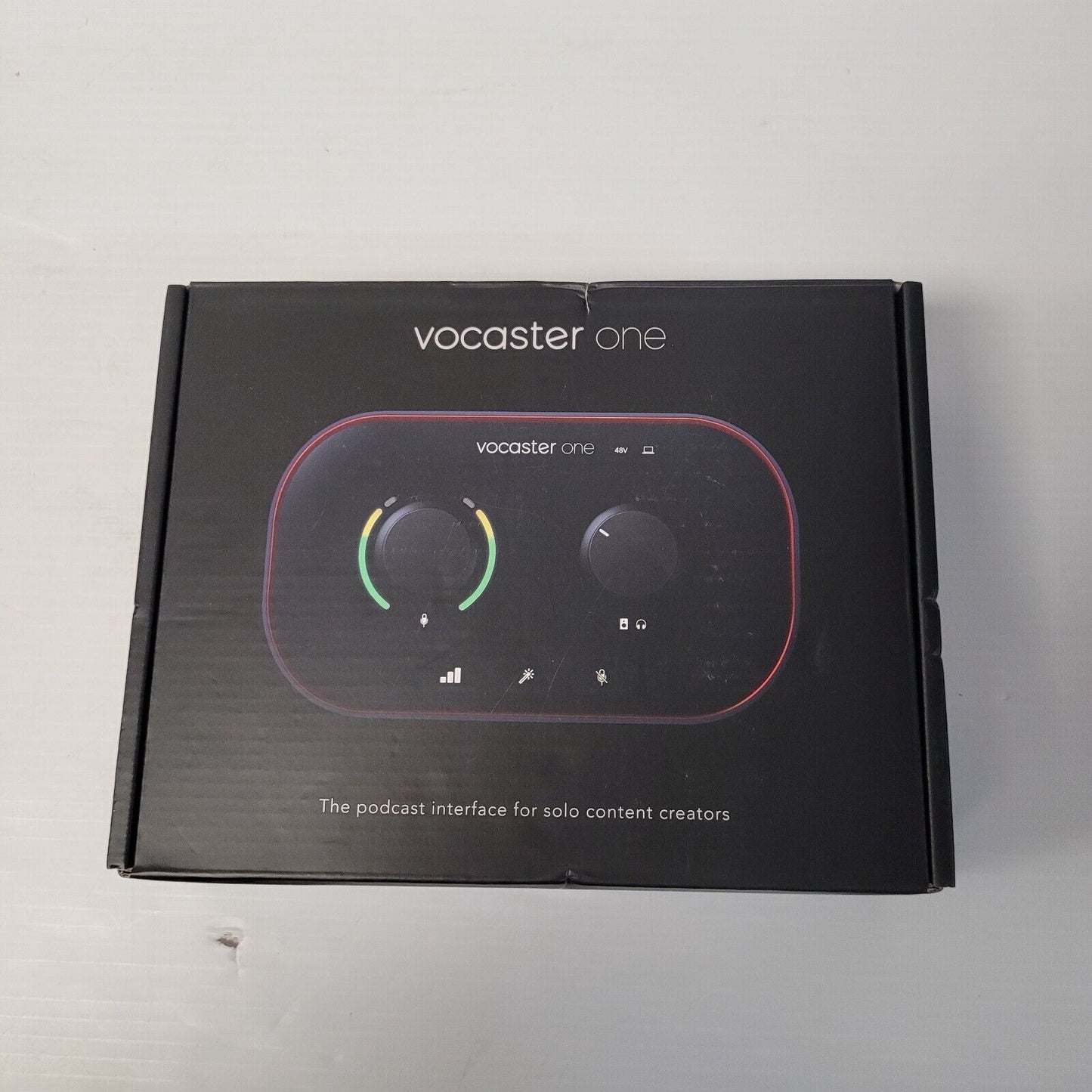 (N75255-1) Focusrite Vocaster One Podcast Interface