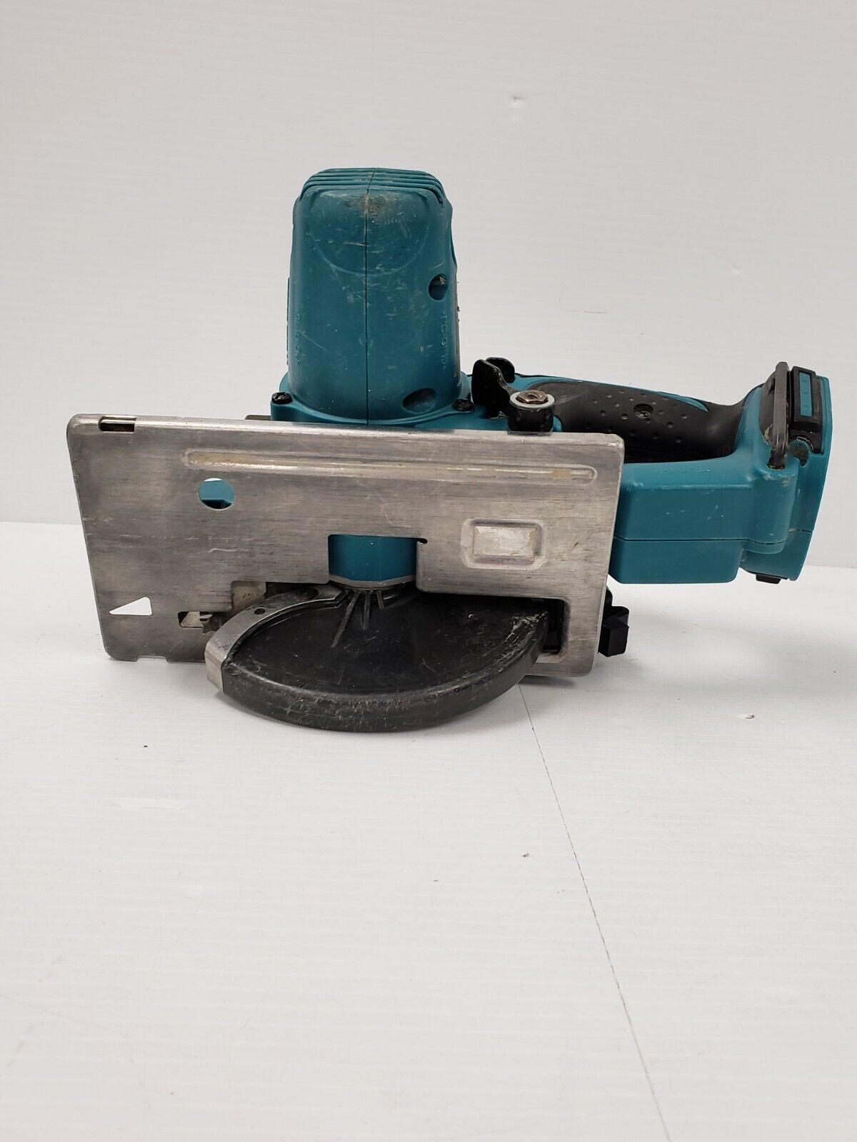 (48132-4) Makita DCS552 Circular Saw