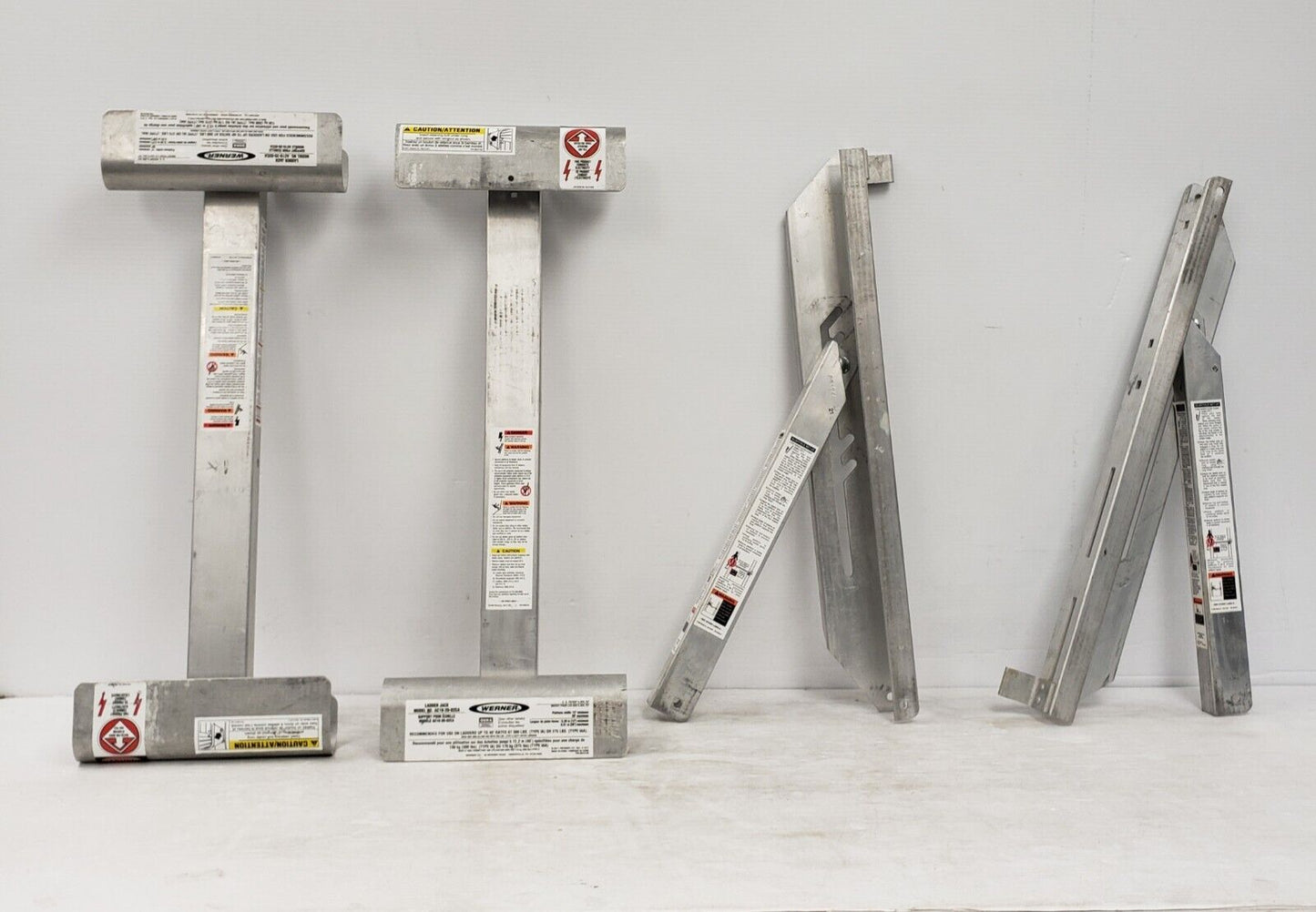 (I-32073) Werner AC10-20-02CA Ladder Jack