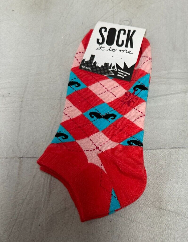 (LUP) Women's Coral Mustache Ankle Socks -Sock It To Me