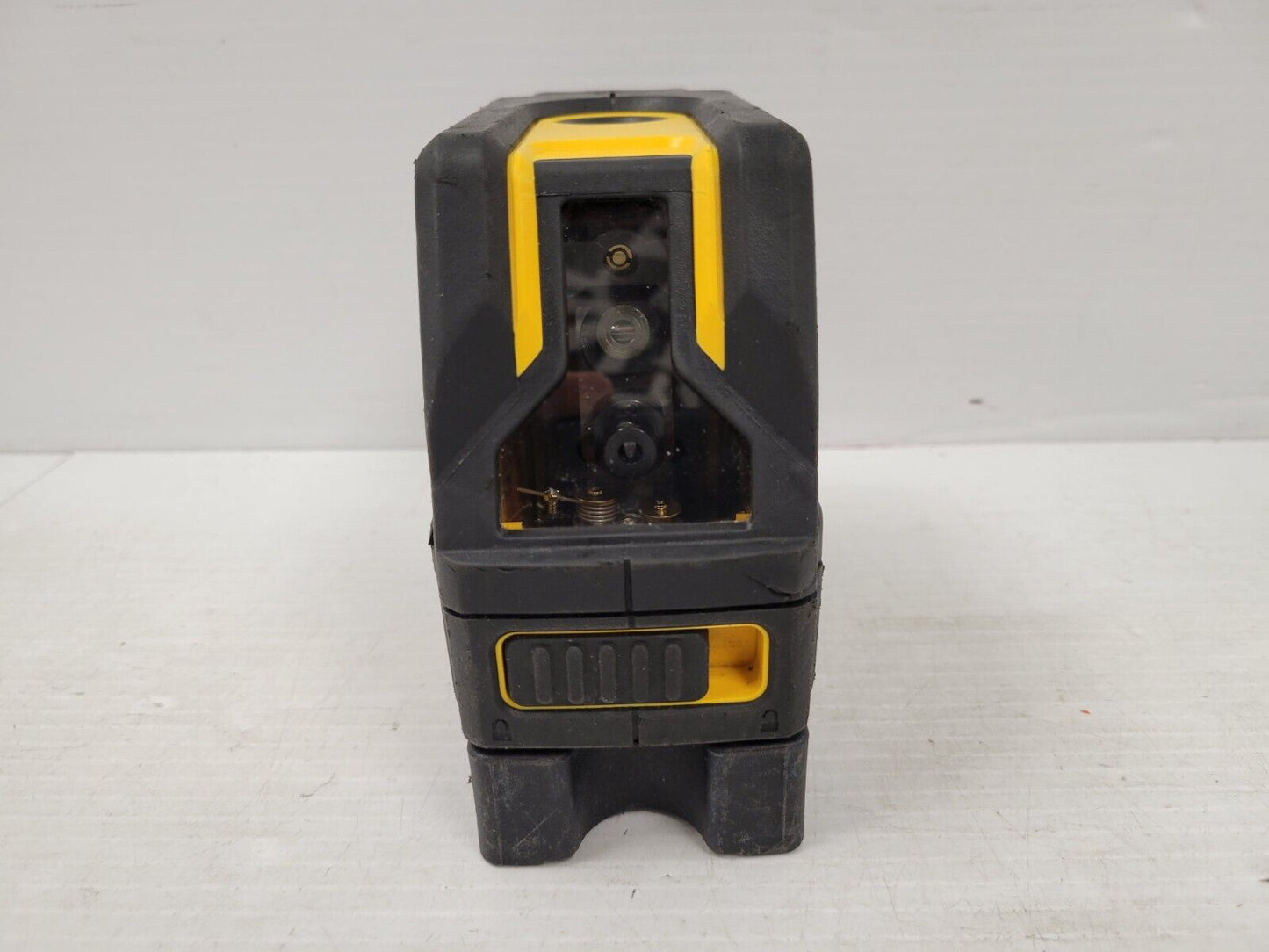 (23949-1) Dewalt DW0822 Laser Level