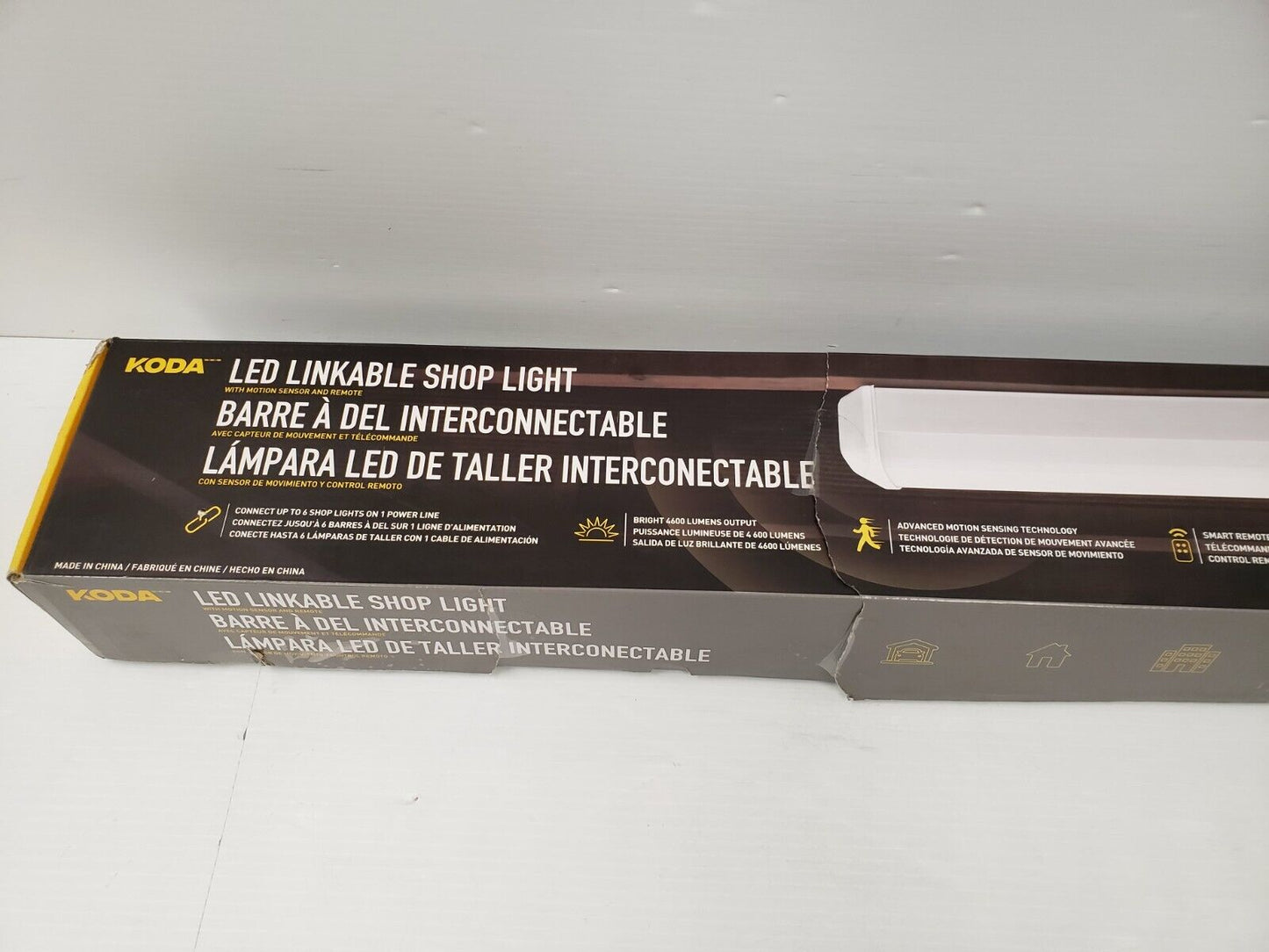 (I-33724) Koda 1600034 Linkable Shop Light