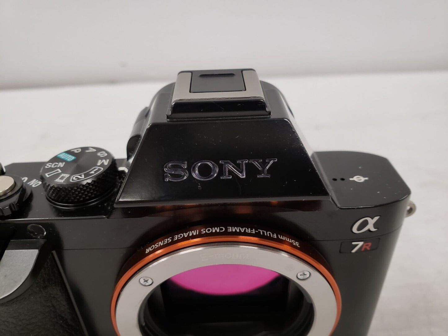 (I-33210) Sony ILCE-7R Digital Camera