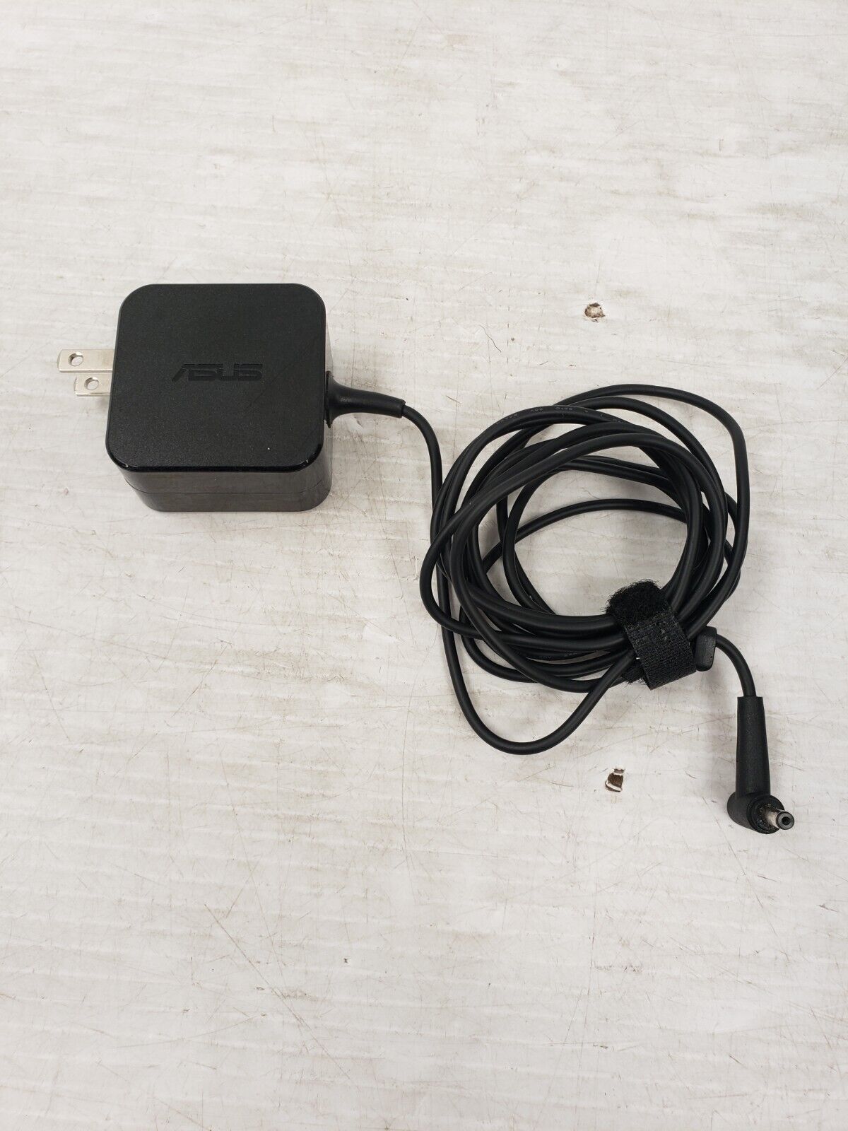 (39466-1) Asus RPAC68U Wifi Extender