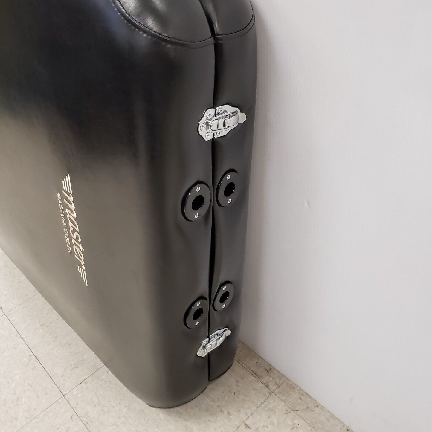 (54748-1) Master Massage Table