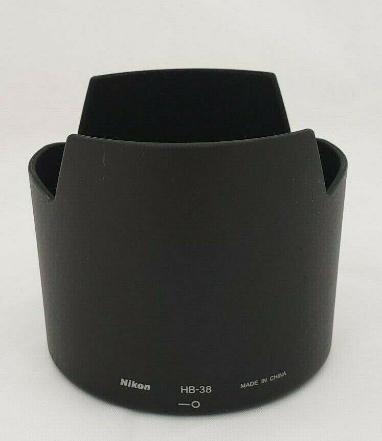 (I-11803) Nikon Lens Hood (62 mm)