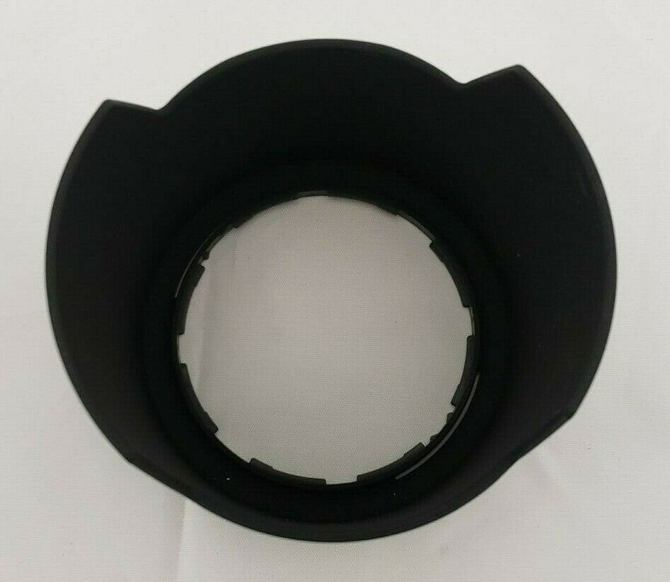 (I-11803) Nikon Lens Hood (62 mm)