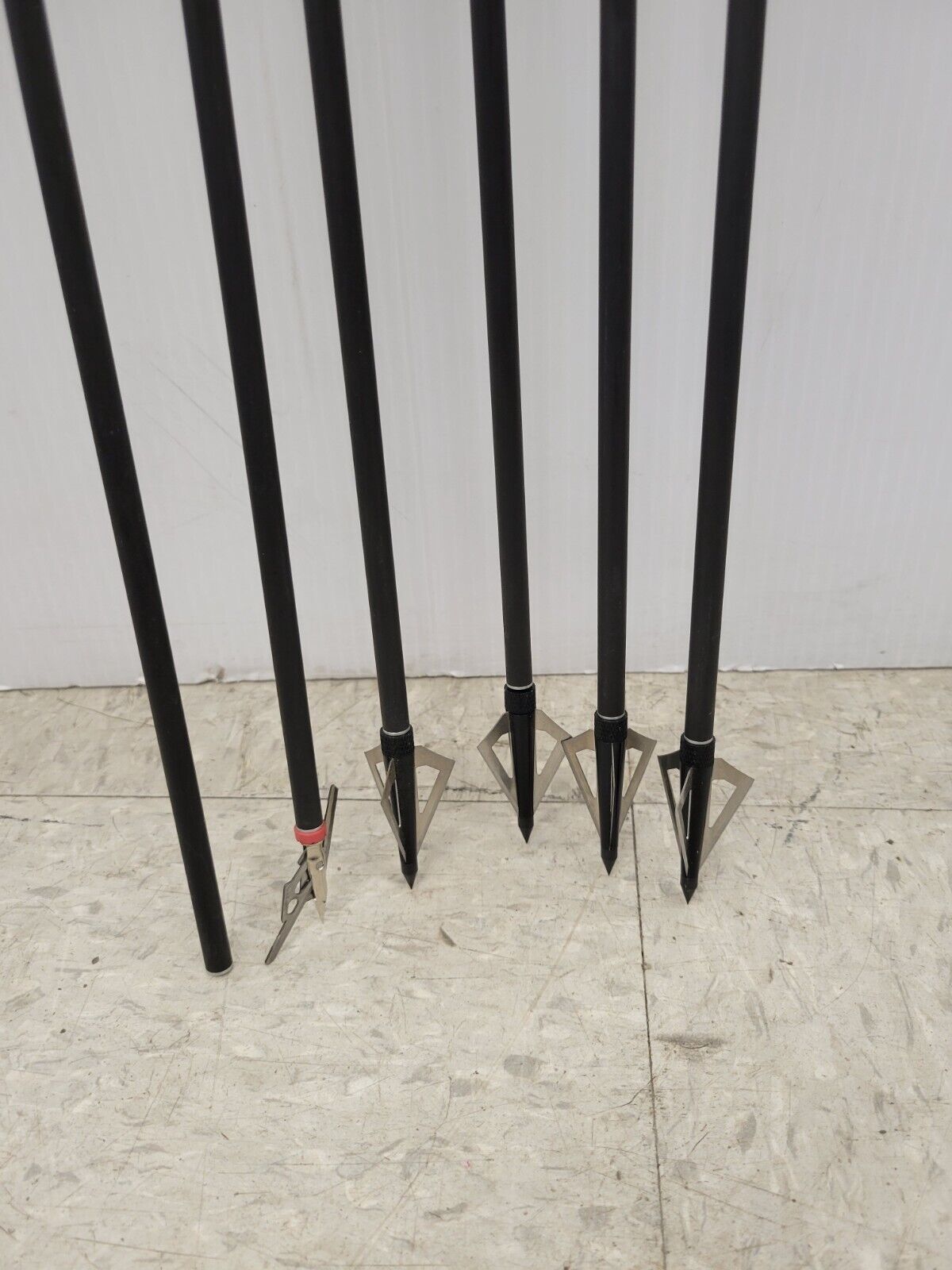 (51810-1) Champion Camou Compound Bow