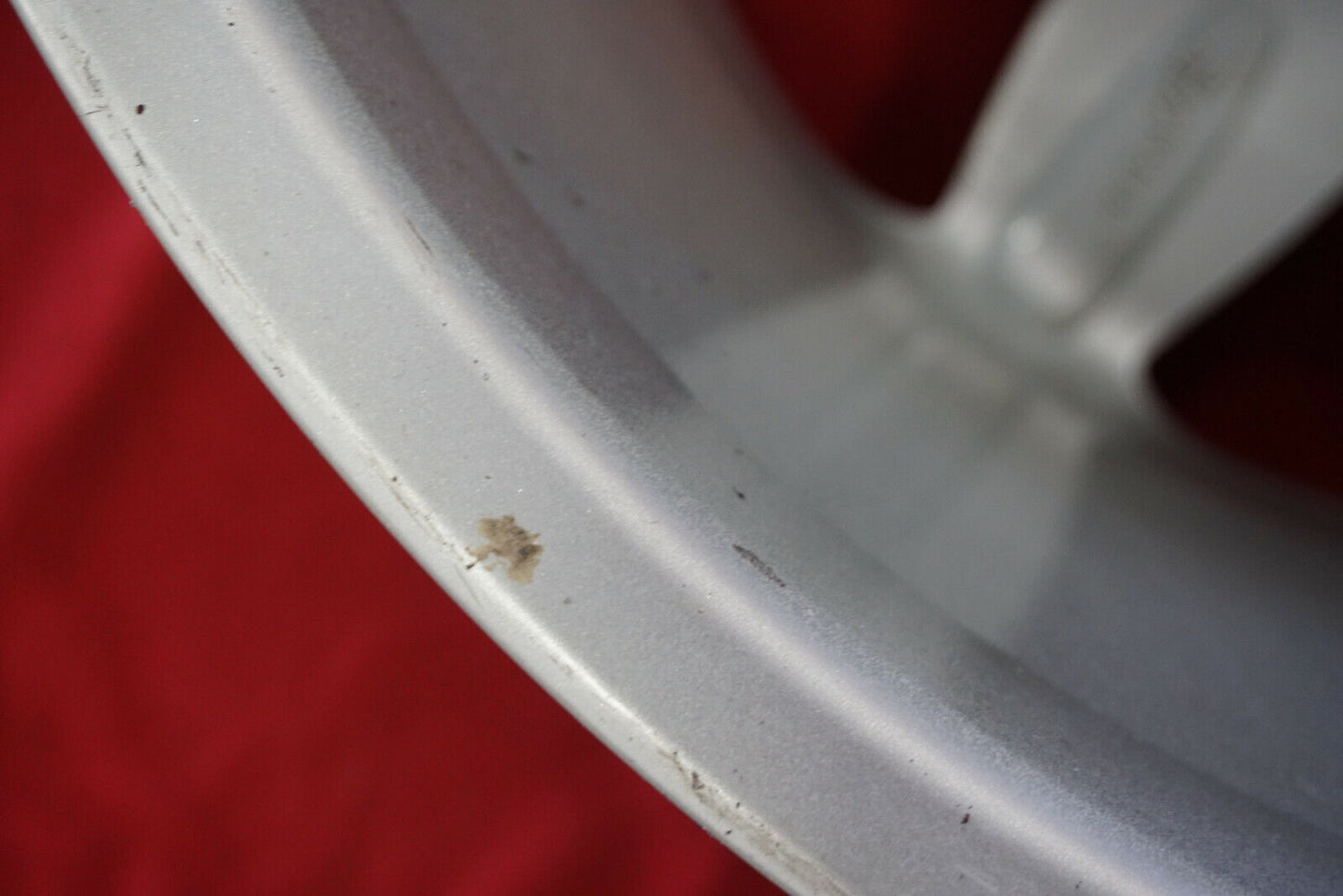 (ZR) Ferrari 360 OEM Rear Wheel 164175