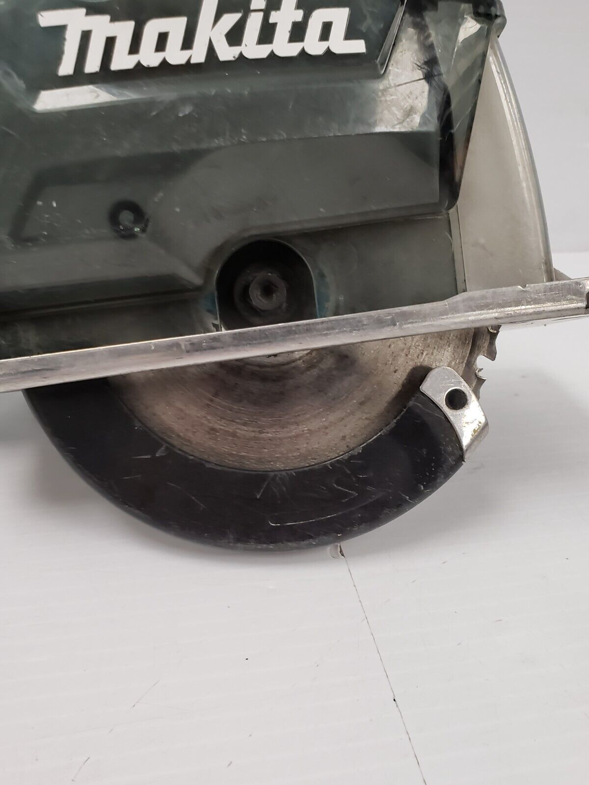 (48132-4) Makita DCS552 Circular Saw