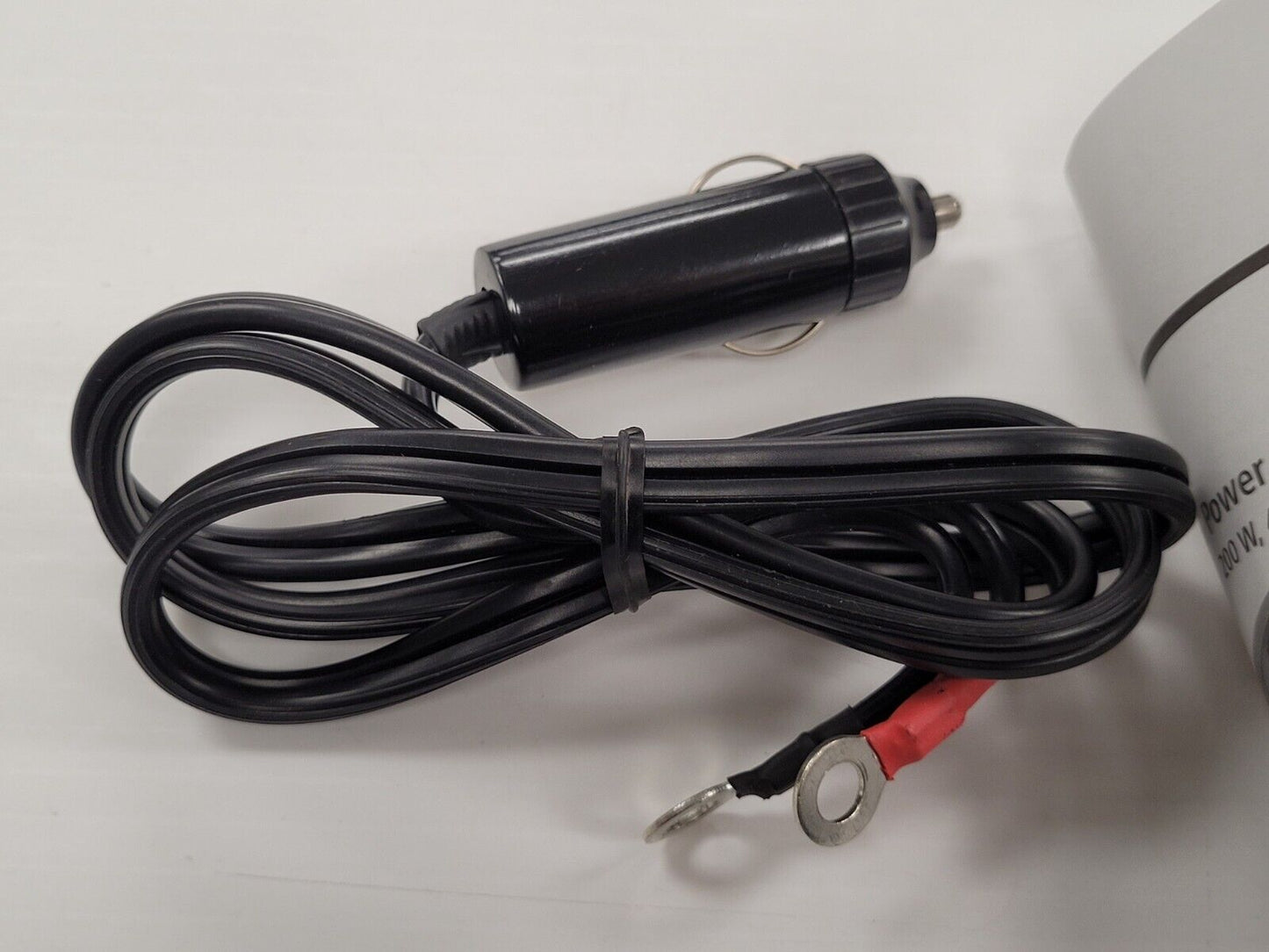 (N70440-6) MotoMaster 200W Mobile Power Outlet & Inverter