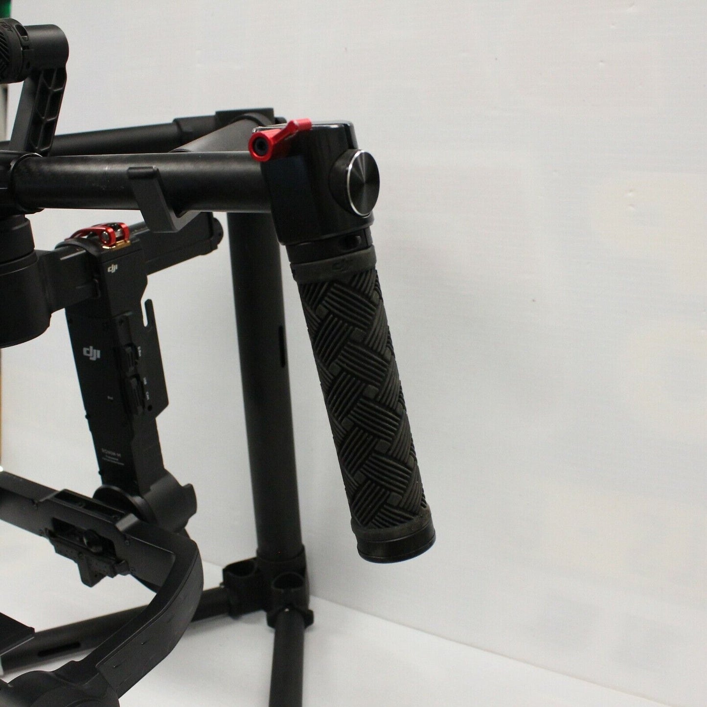 (I-30957) DJI Ronin M RM6 Camera Stabilization System