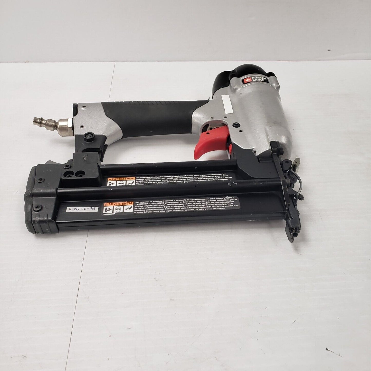 (40225-1) Porter-Cable BN200C Nailer