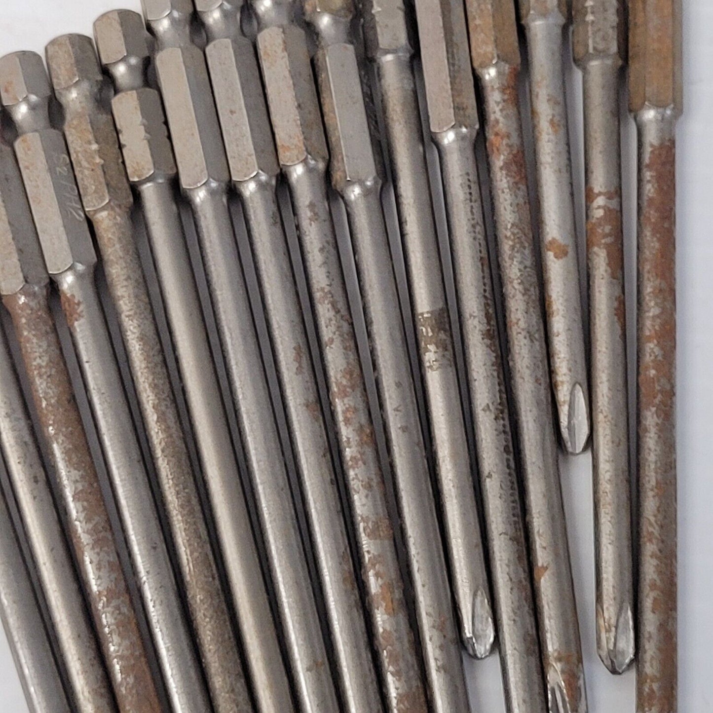 (NI-17333) Hilti Assorted Drill Bits for Screw Magazine Attachment