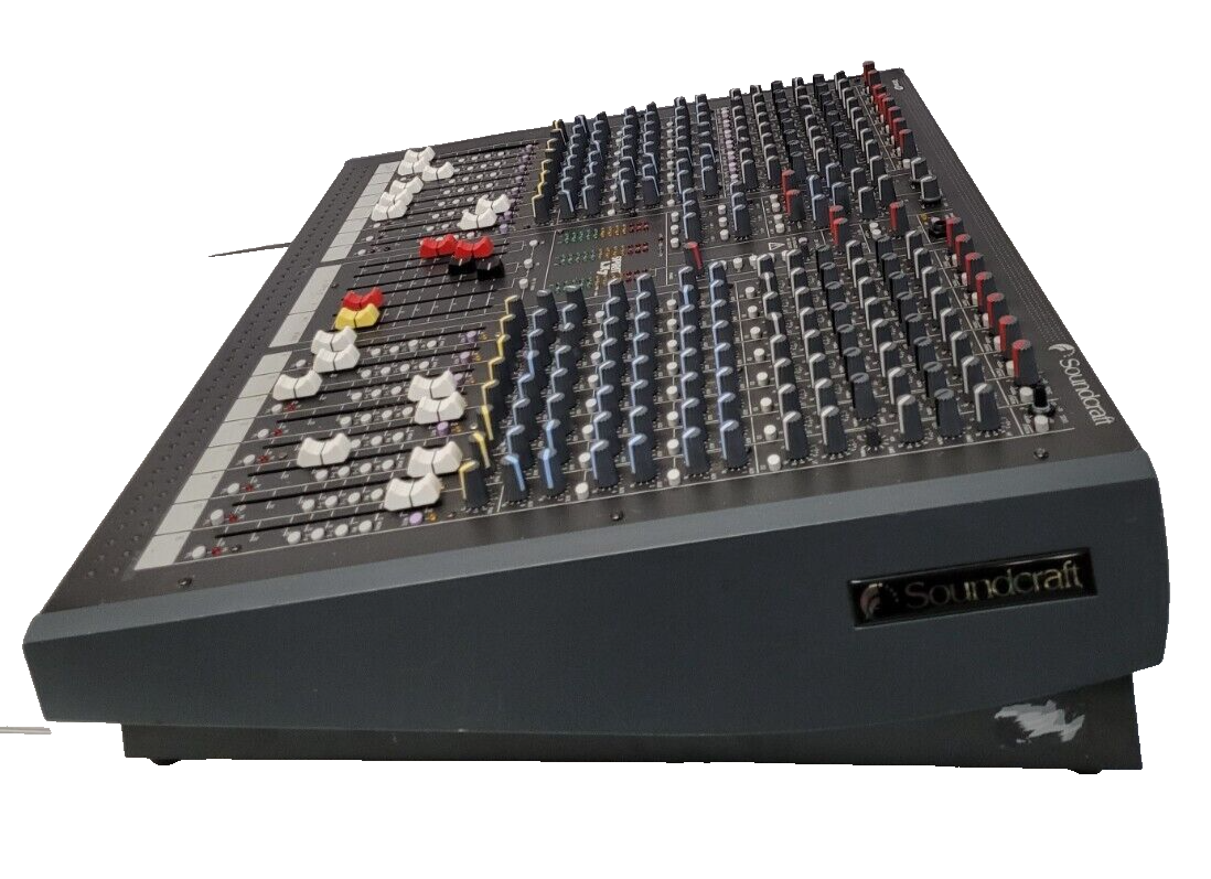 (N67452-1) Soundcraft Spirit LX7 Mixer/ Amp
