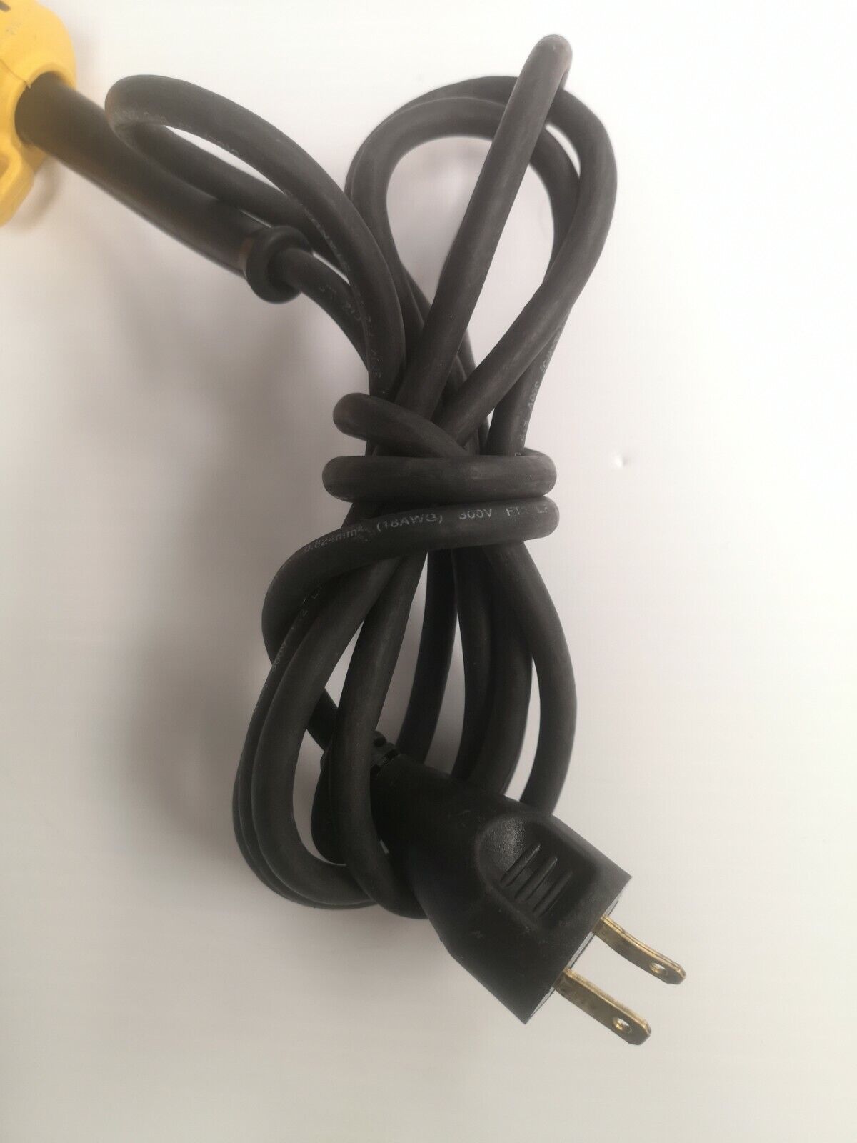 (NI-10133) Dewalt Corded Drill