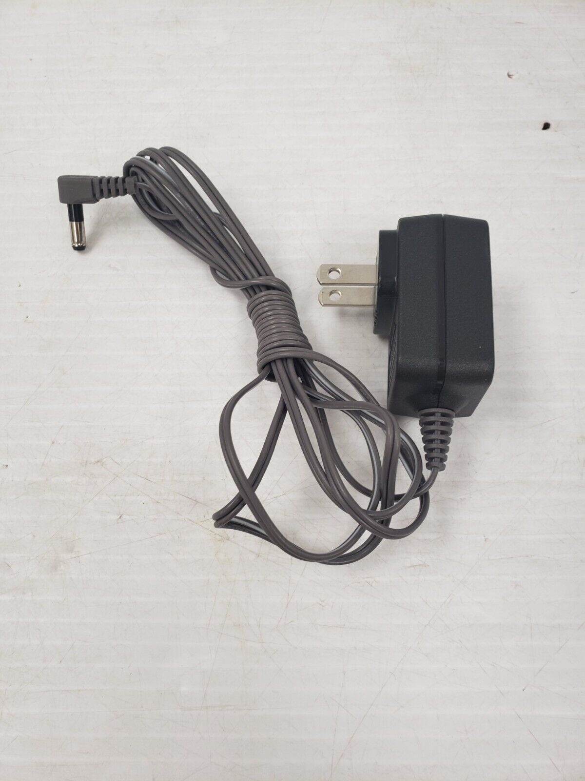 (I-33148) Panasonic KX-TGC384C Telephone